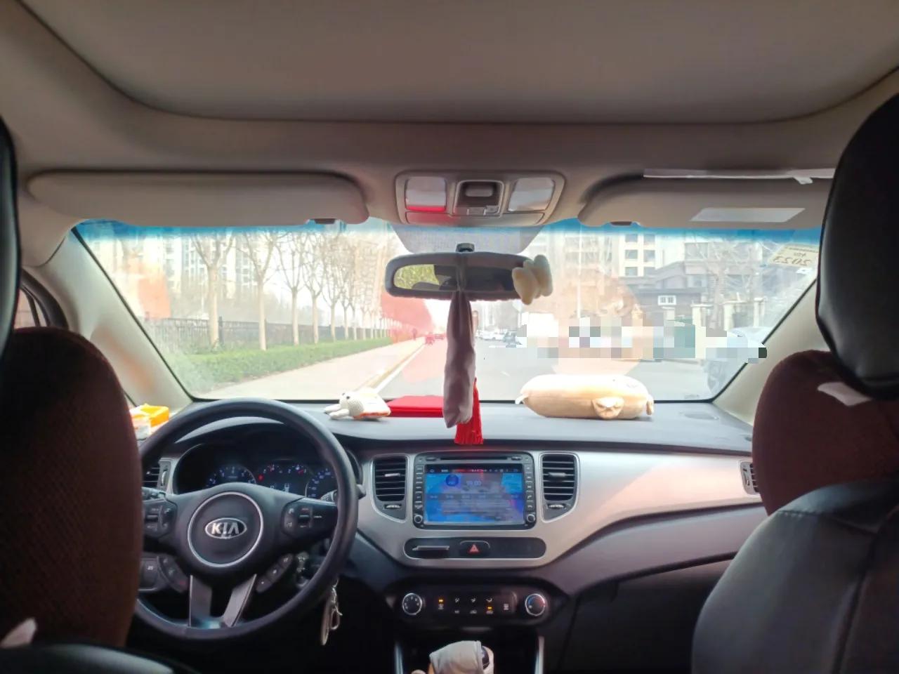 Kia Carens 2013 2.0L 5-Seater Automatic Standard Version China IV Standard — миниатюра 19