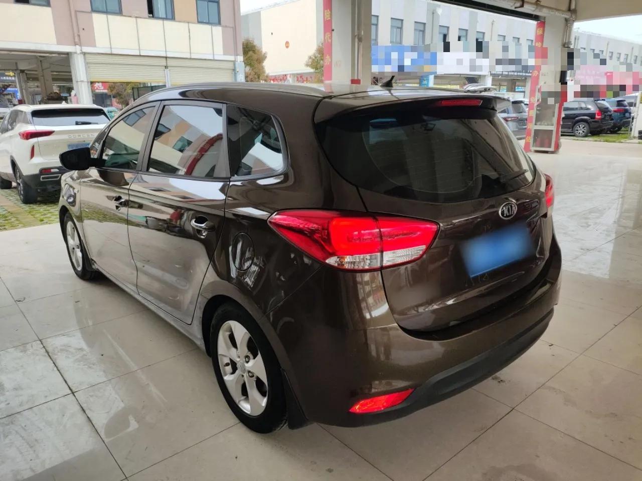 Kia Carens 2013 2.0L 7-Seater Automatic Comfort Edition China IV Standard — миниатюра 7
