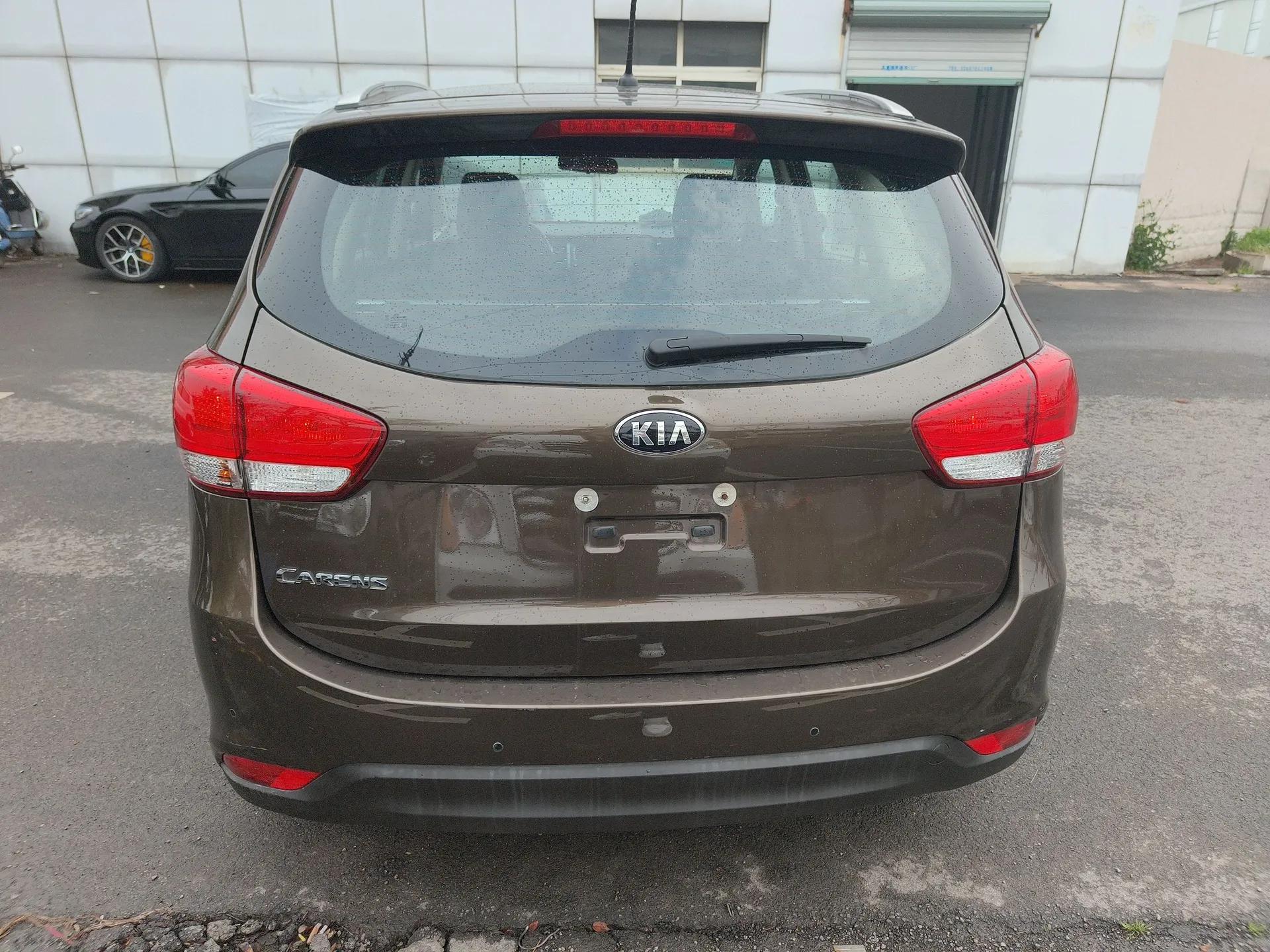 Kia Carens 2013 2.0L 5-Seater Automatic Standard Version China V Standard — миниатюра 5