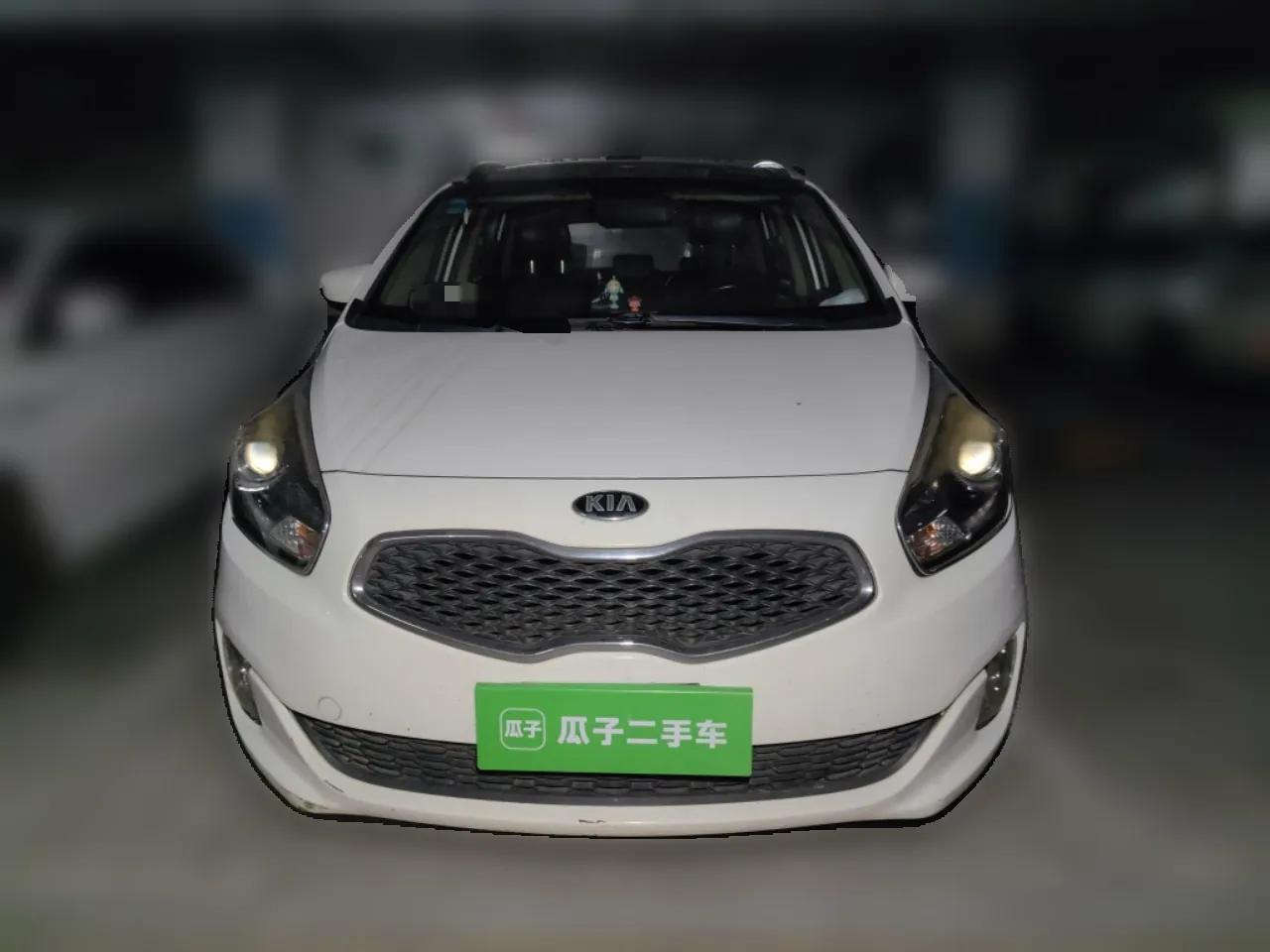 Kia Carens 2013 2.0L 5-Seater Automatic Comfort Version China IV Standard — миниатюра 2