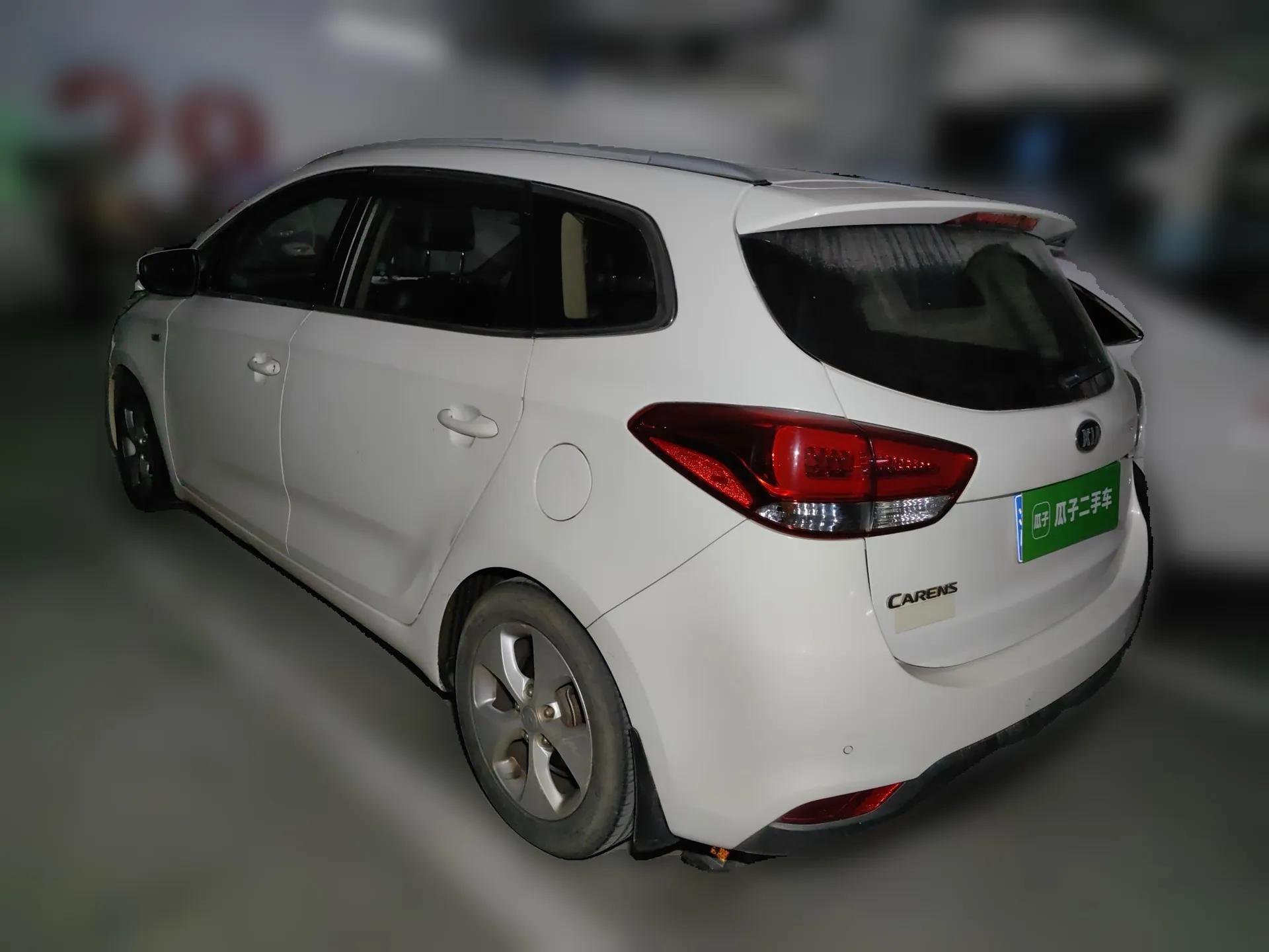 Kia Carens 2013 2.0L 5-Seater Automatic Comfort Version China IV Standard — миниатюра 4
