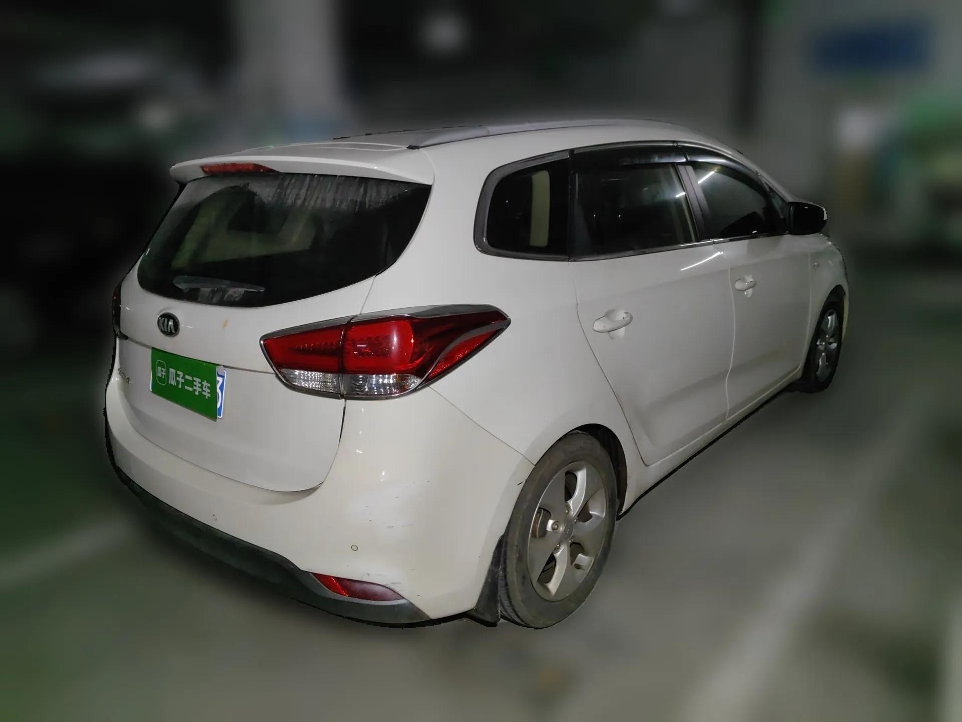 Kia Carens 2013 2.0L 5-Seater Automatic Comfort Version China IV Standard — миниатюра 6