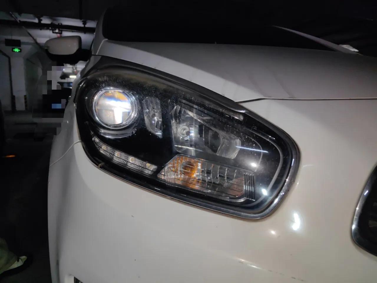 Kia Carens 2013 2.0L 5-Seater Automatic Comfort Version China IV Standard — миниатюра 7