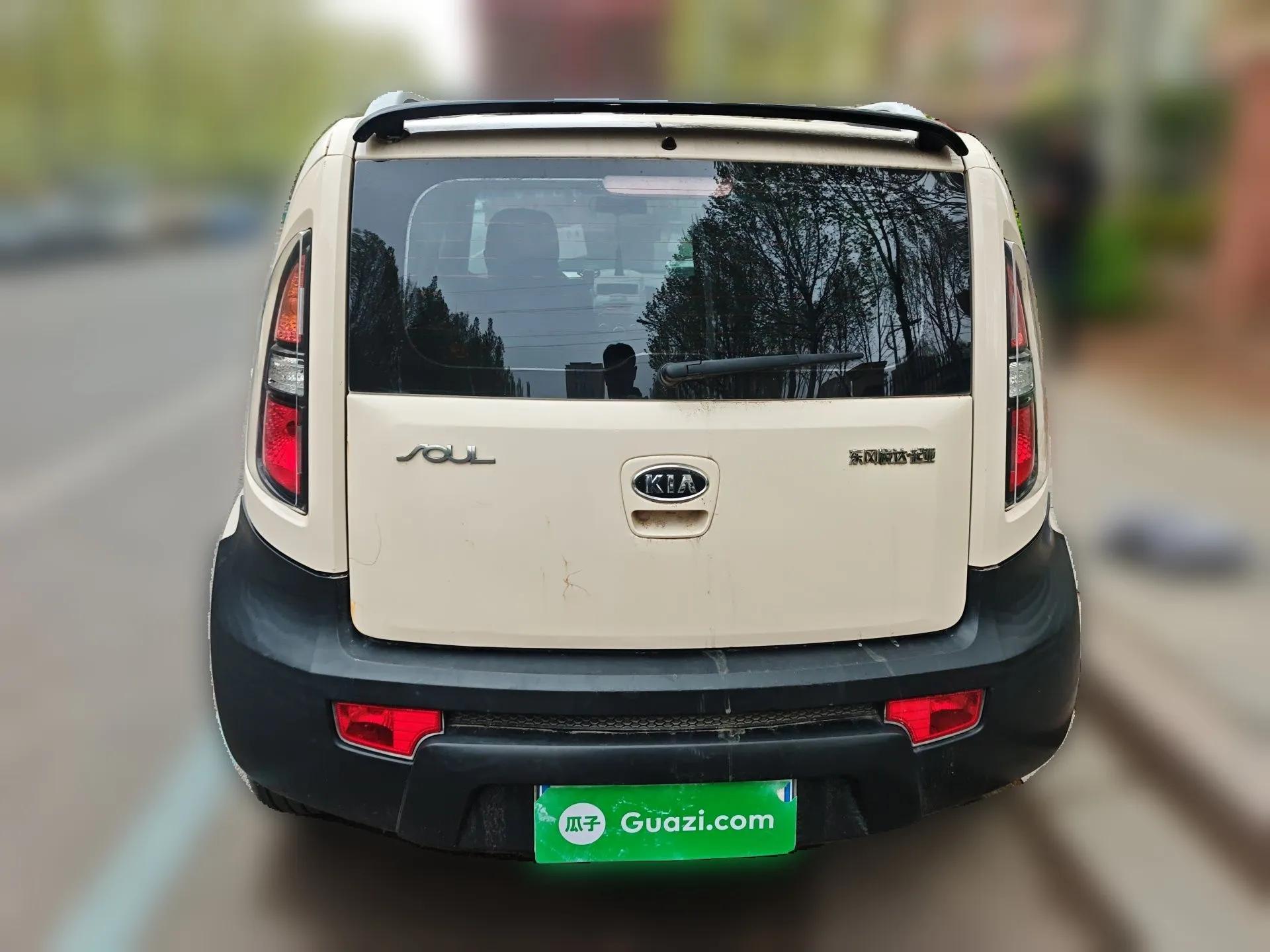 Kia Soul 2012 1.6L MT GL — миниатюра 5