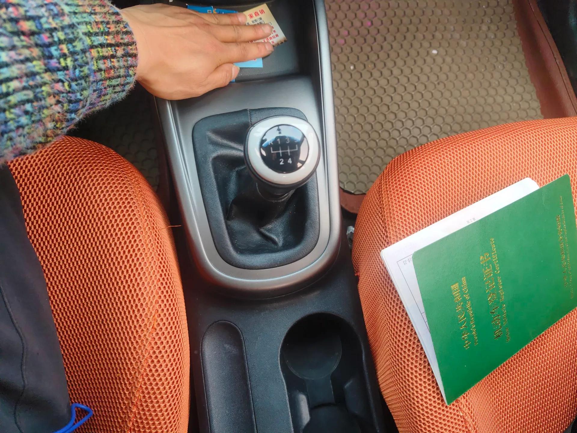 Kia Soul 2012 1.6L MT GLS — миниатюра 15