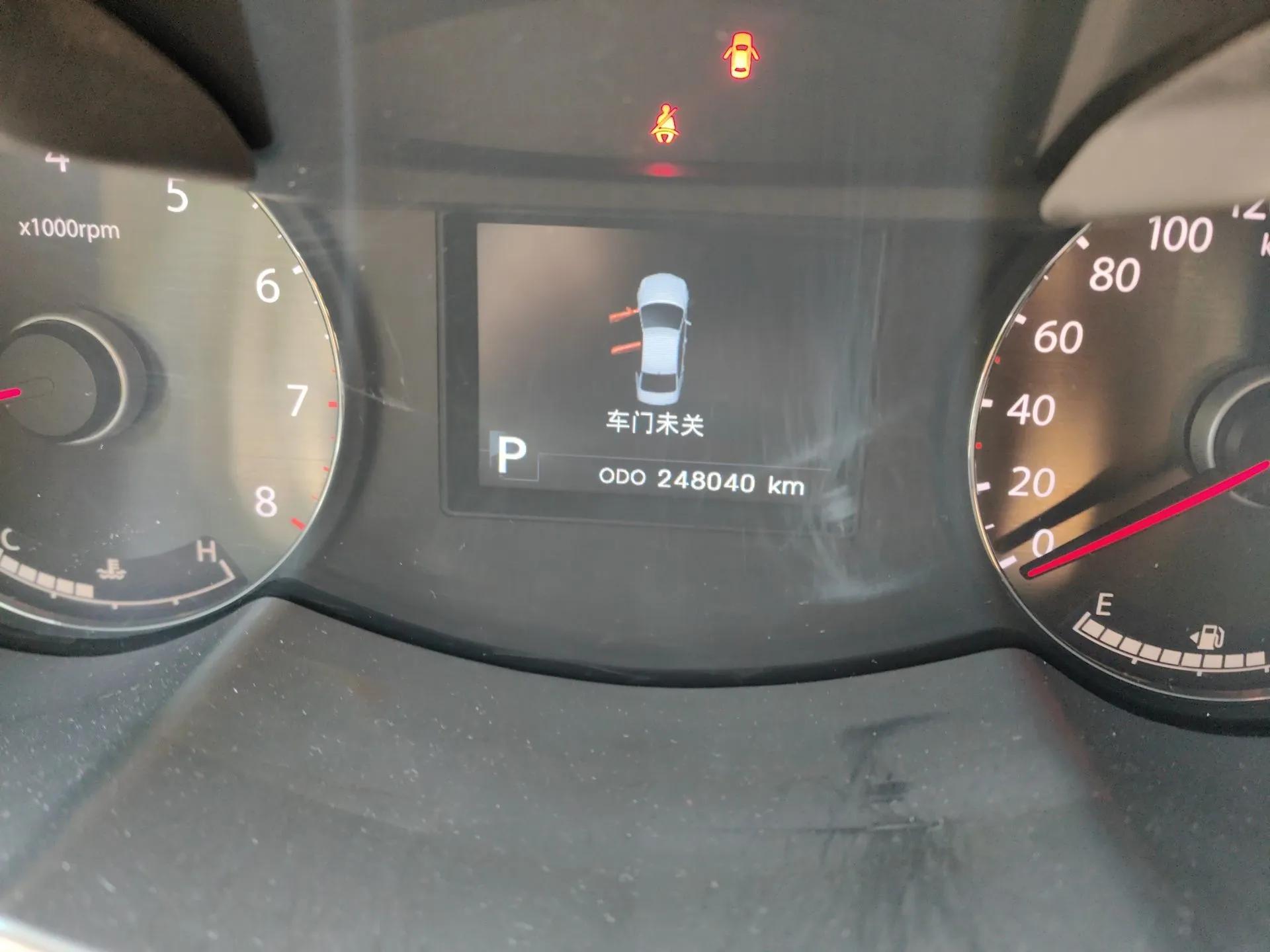 Kia Cadenza 2012 2.4L Luxury Version — миниатюра 13