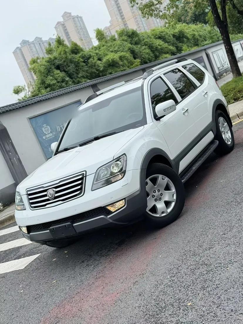 Kia Borrego 2015 3.8L Luxury Edition China IV — миниатюра 2