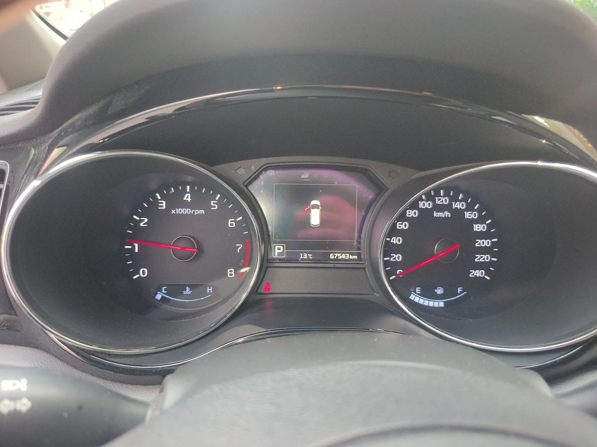 Kia Carnival 2015 3.3 GDI Flagship Version China V Standard — миниатюра 12