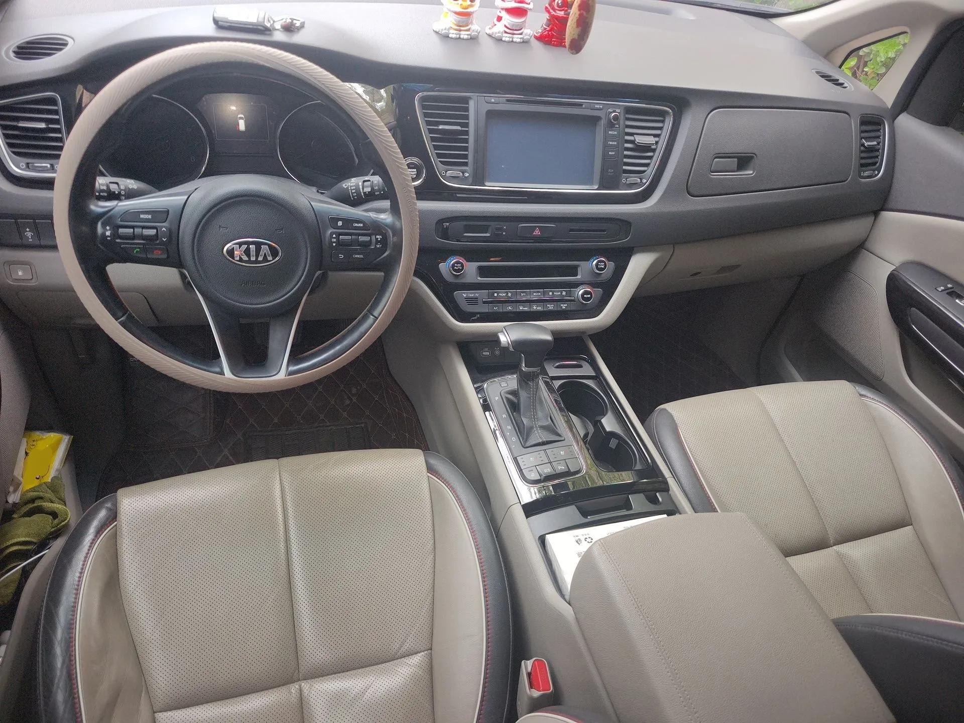 Kia Carnival 2015 3.3 GDI Flagship Version China V Standard — миниатюра 10