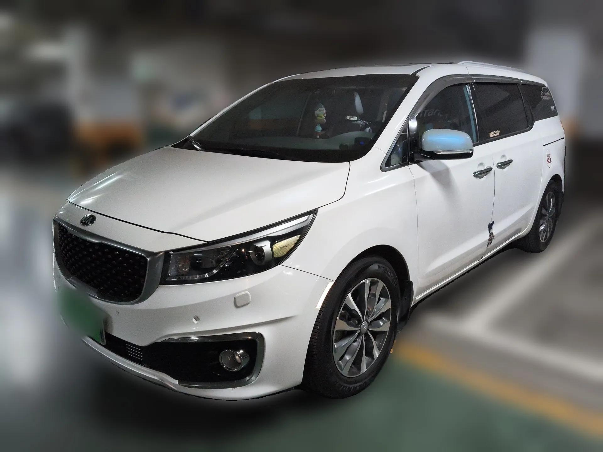 Kia Carnival 2017 2.2T Flagship Edition China V Standard — миниатюра 1