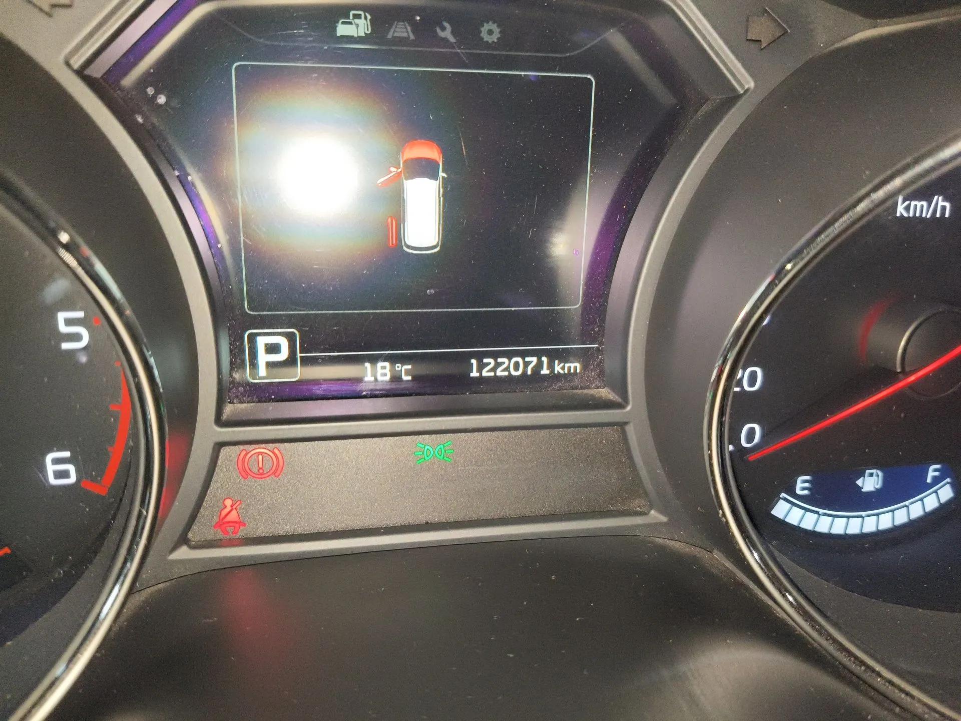 Kia Carnival 2017 2.2T Flagship Edition China V Standard — миниатюра 13