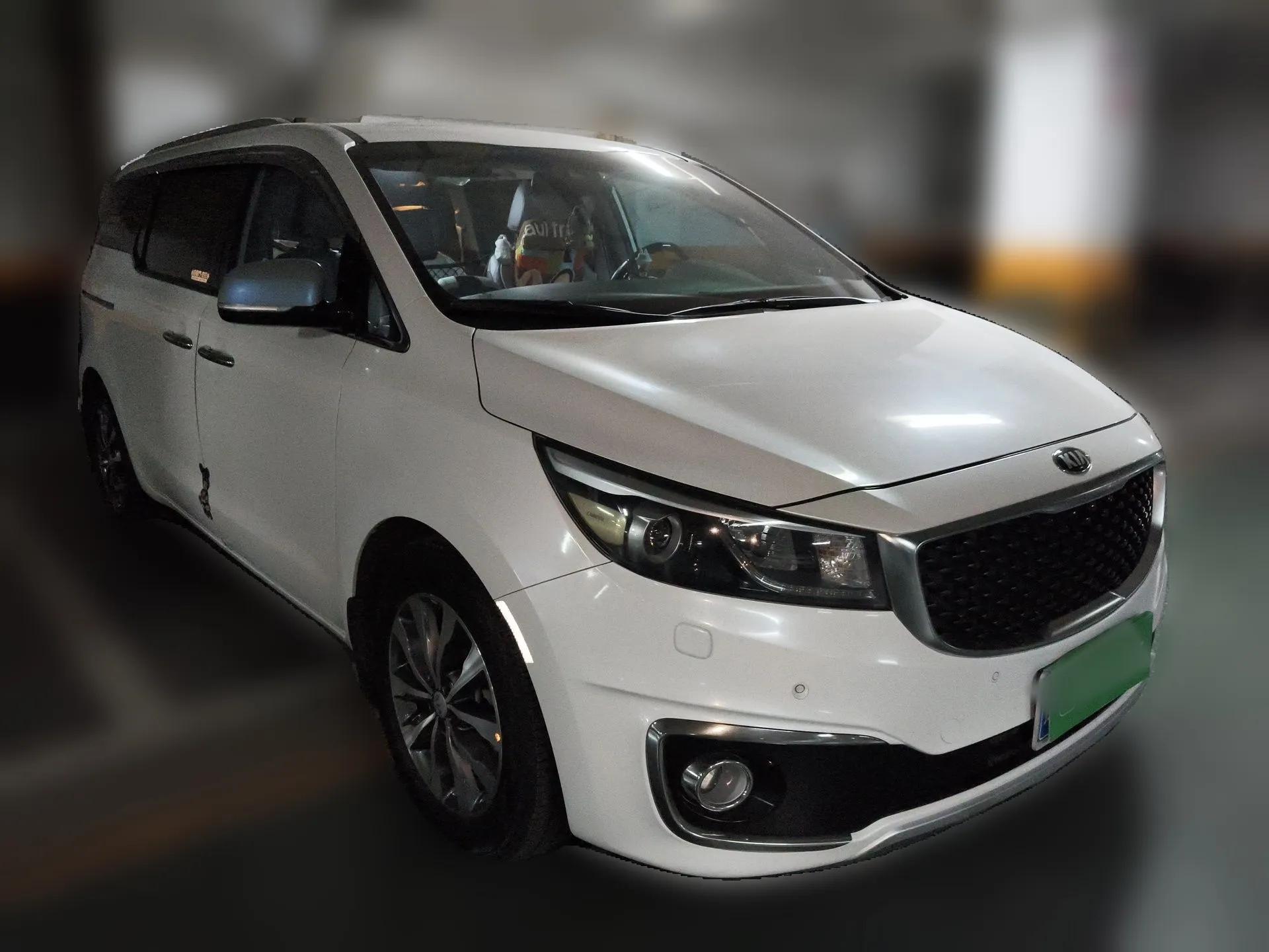 Kia Carnival 2017 2.2T Flagship Edition China V Standard — миниатюра 3
