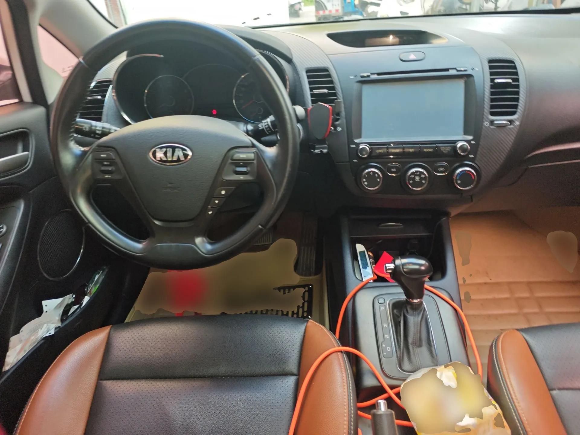 Kia K3S 2014 1.6L Automatic GLS — миниатюра 10