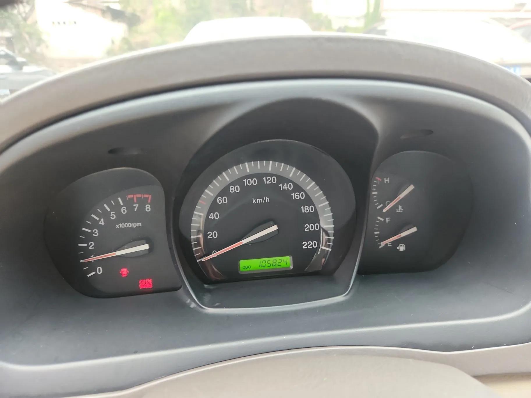 Kia Cerato 2012 1.6L MT GL — миниатюра 15