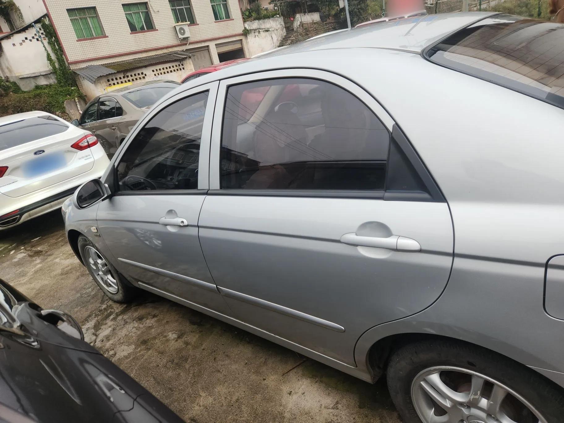 Kia Cerato 2012 1.6L MT GL — миниатюра 4