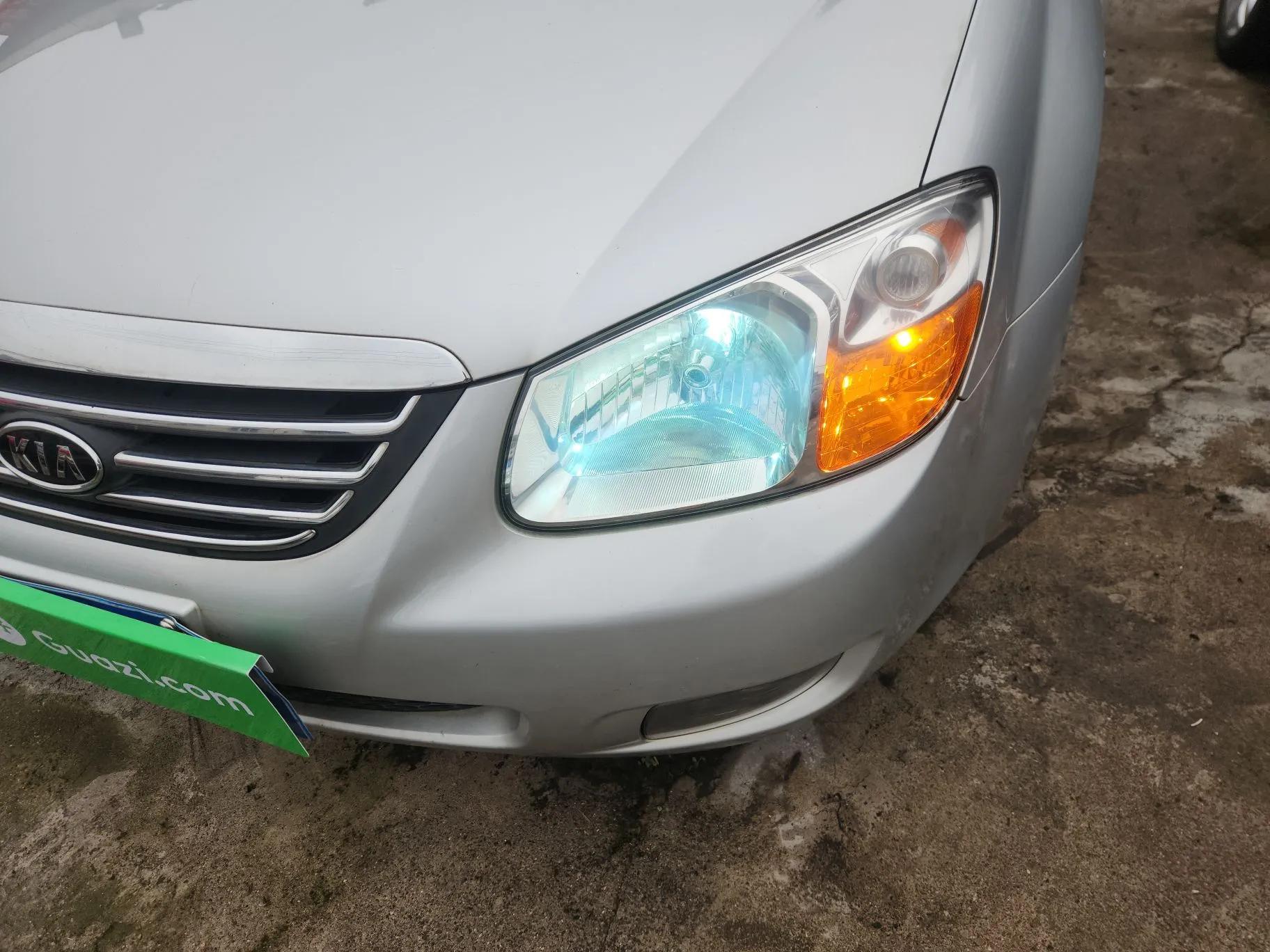 Kia Cerato 2012 1.6L MT GL — миниатюра 9