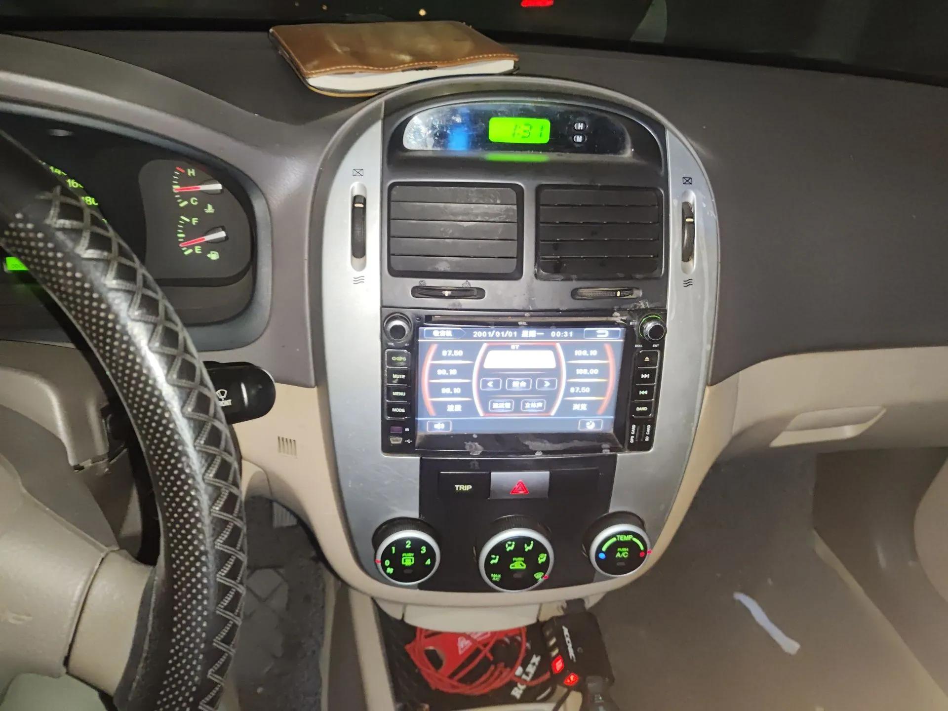 Kia Cerato 2012 1.6L MT GL — миниатюра 14