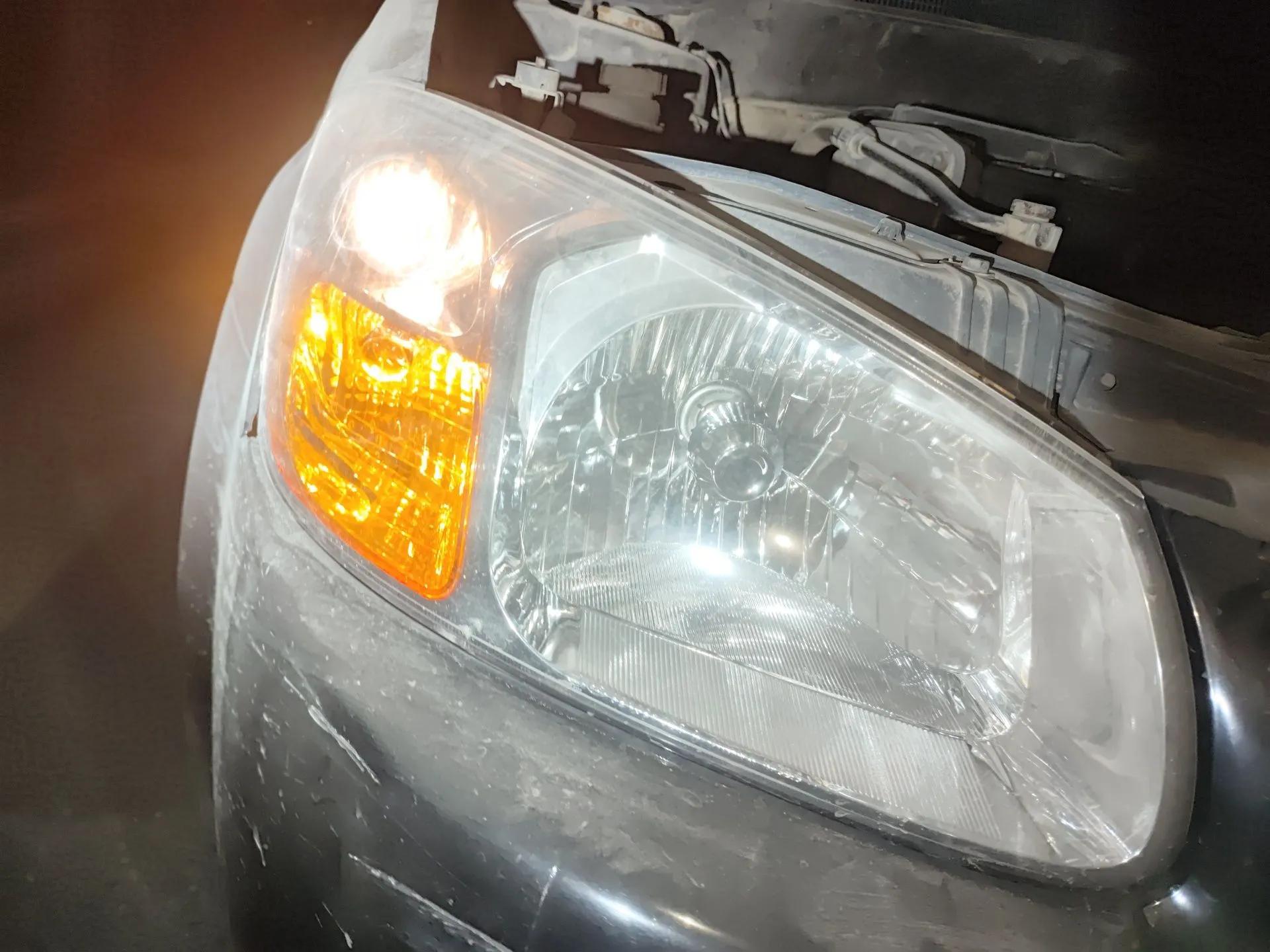 Kia Cerato 2012 1.6L MT GL — миниатюра 7