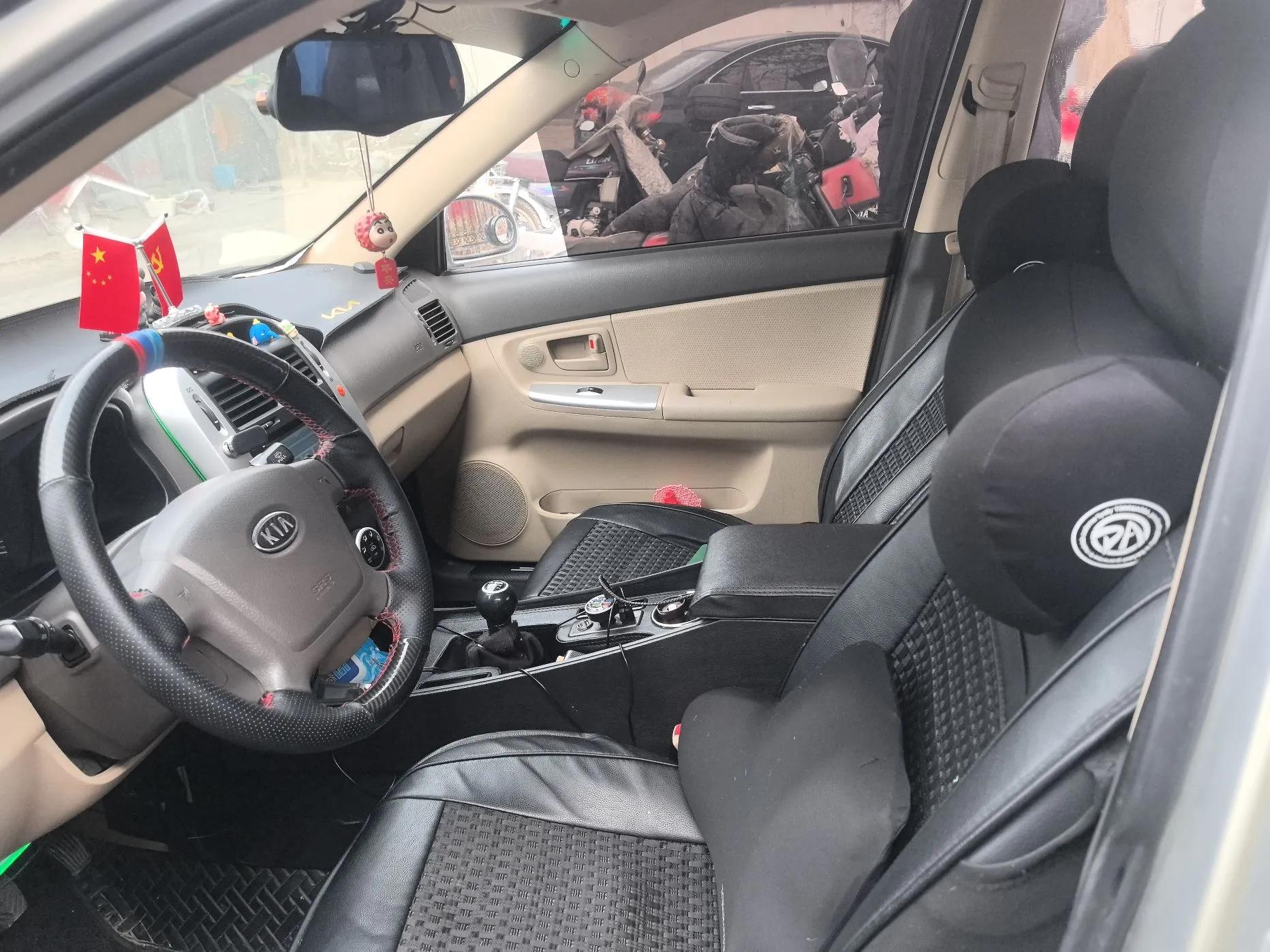 Kia Cerato 2010 1.6L MT GL — миниатюра 16