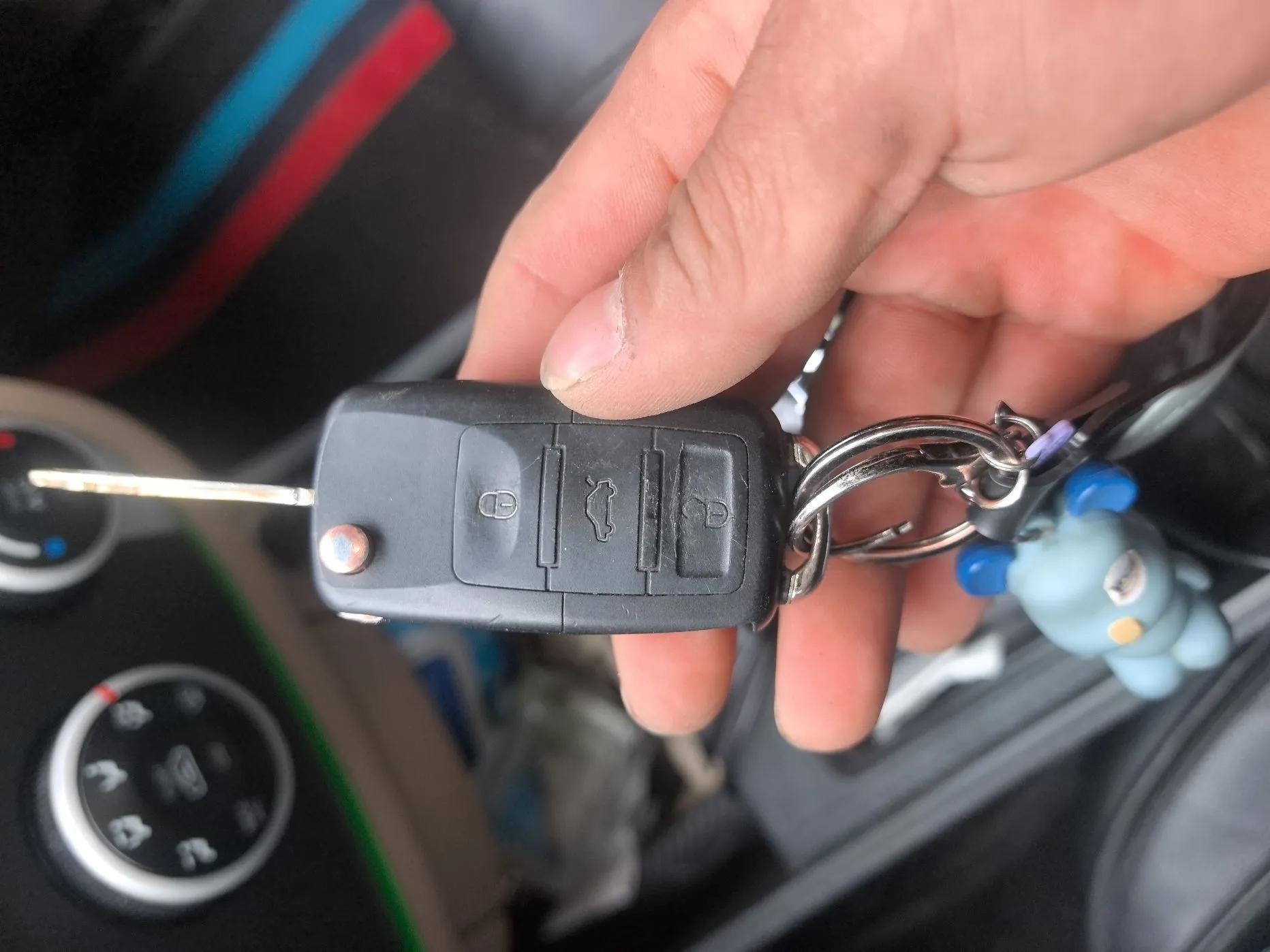 Kia Cerato 2010 1.6L MT GL — миниатюра 9