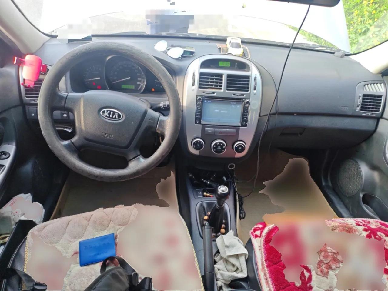 Kia Cerato 2012 1.6L MT GL — миниатюра 10