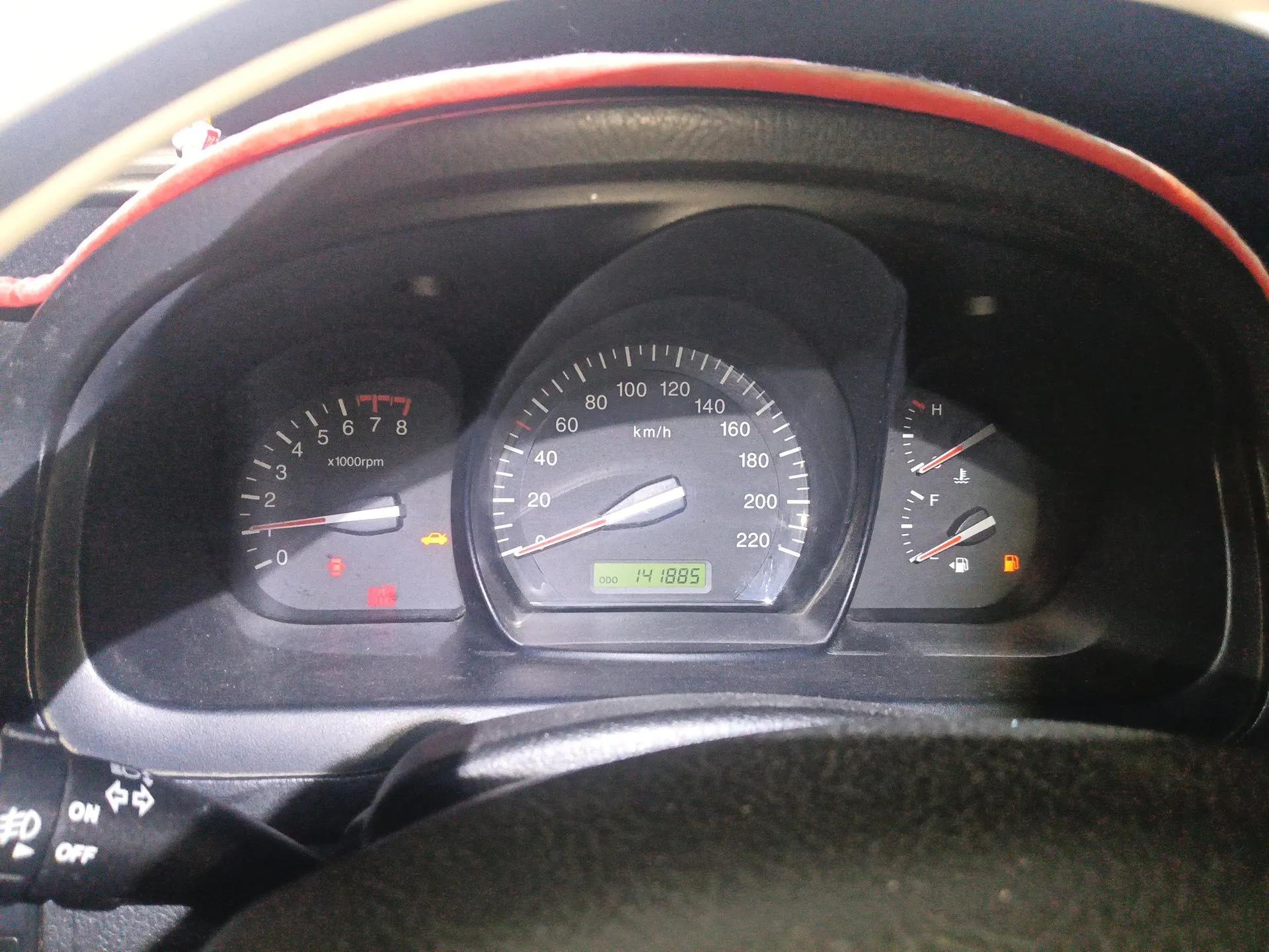 Kia Cerato 2012 1.6L MT GL — миниатюра 12