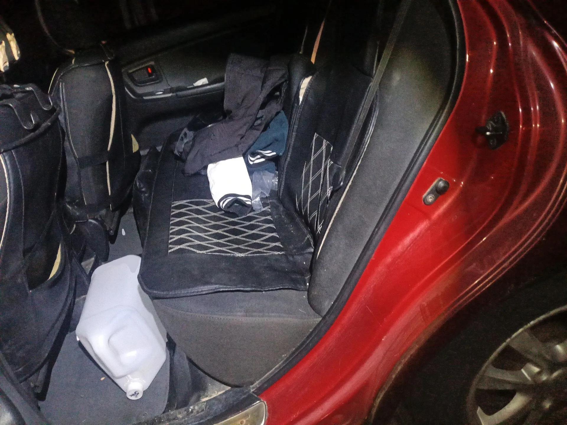 Kia Cerato 2012 1.6L MT GL — миниатюра 18