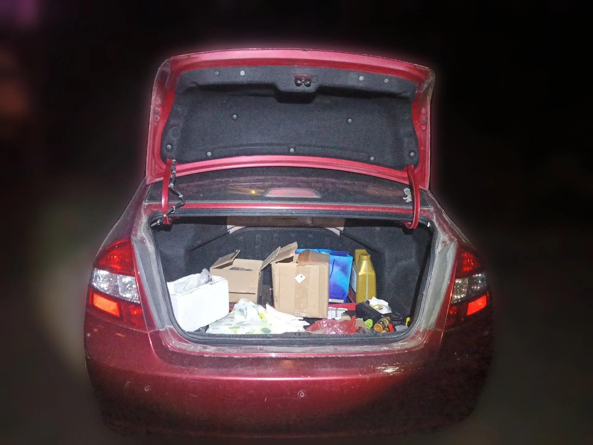 Kia Cerato 2012 1.6L MT GL — миниатюра 20