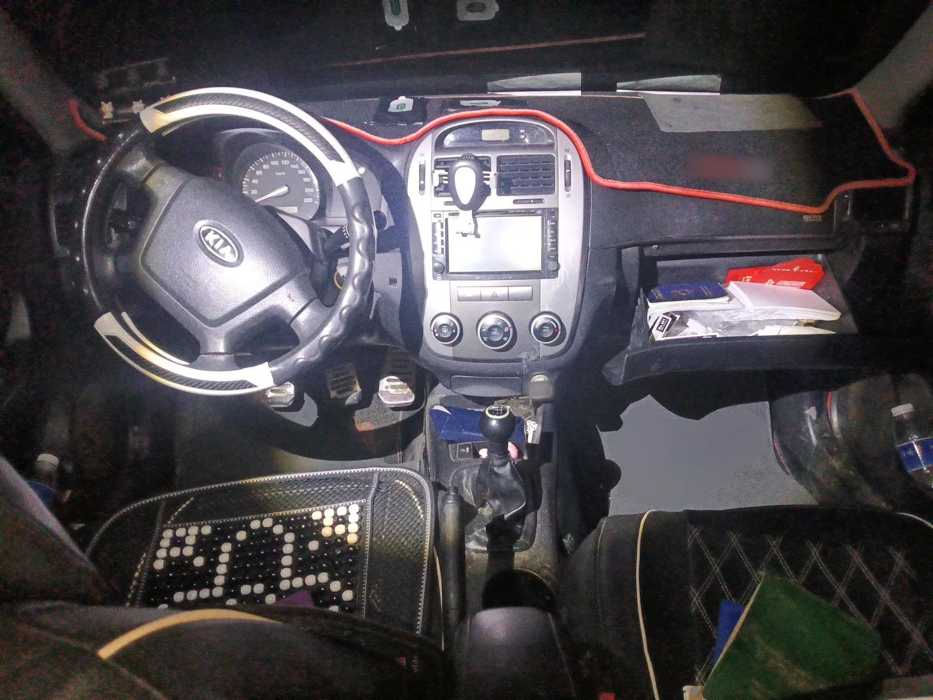 Kia Cerato 2012 1.6L MT GL — миниатюра 10