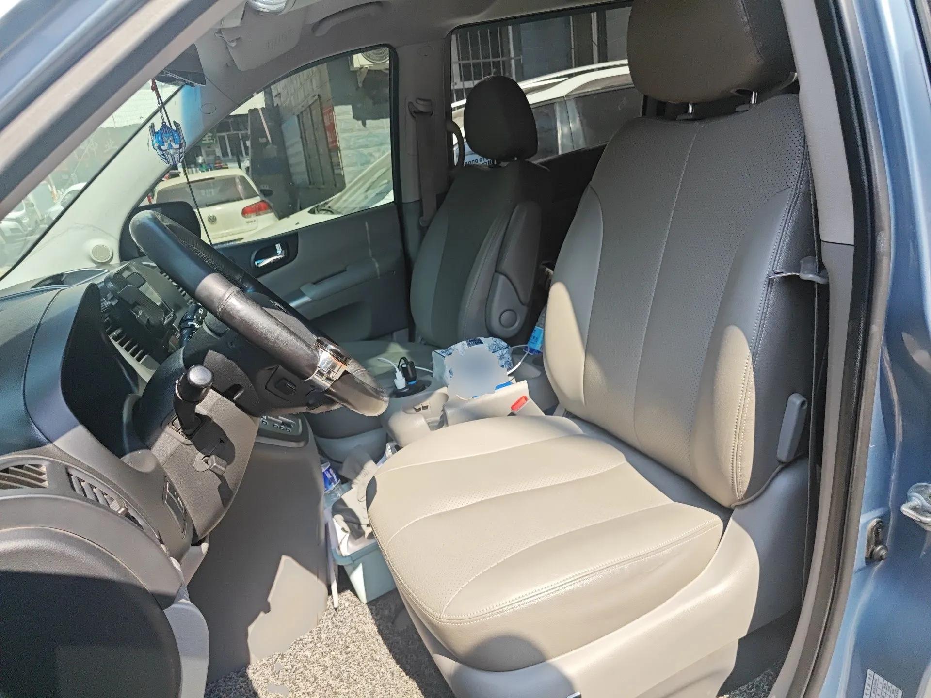 Kia VQ 2011 2.7 Comfort Edition — миниатюра 16