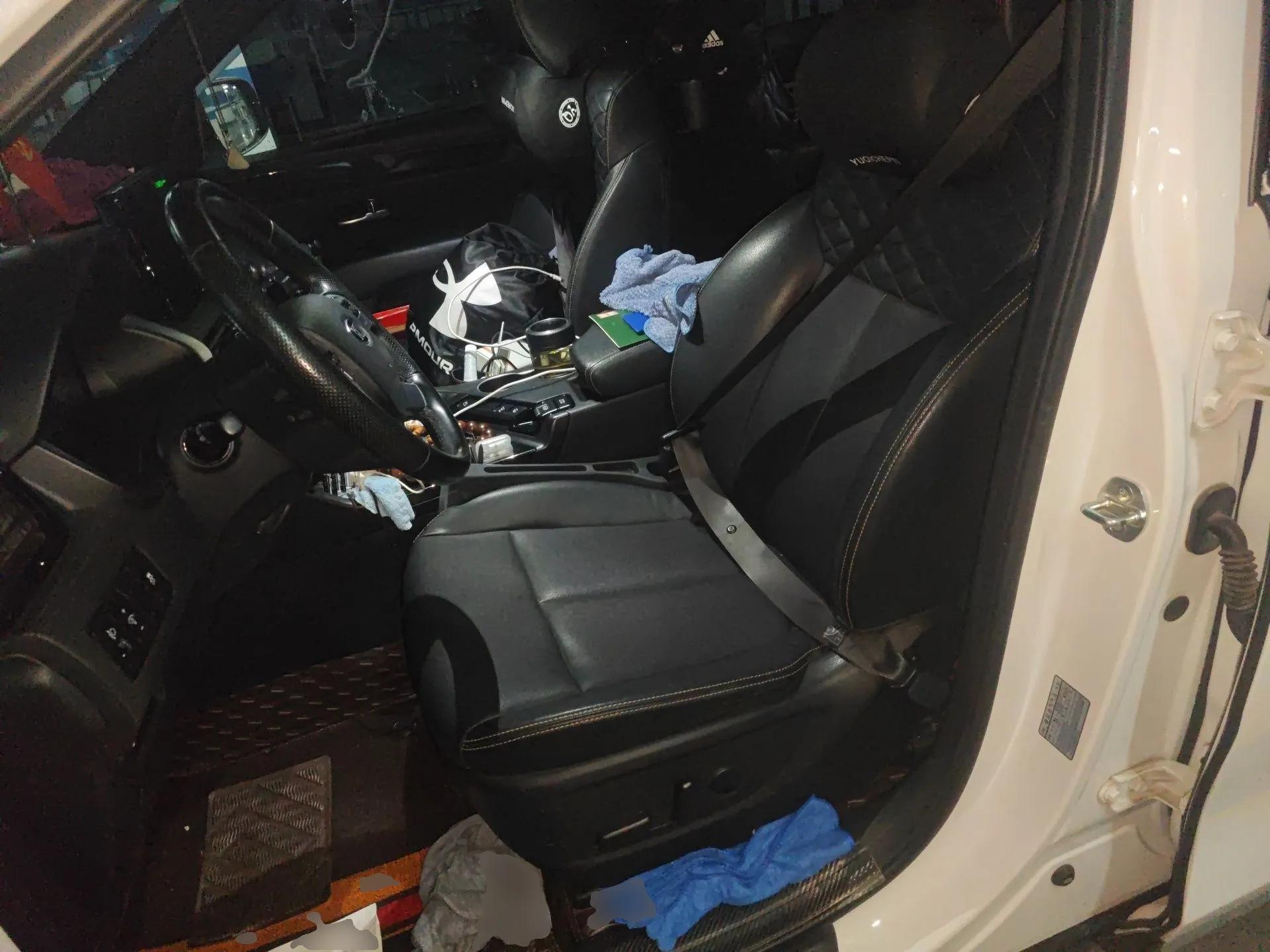 Kia KX7 2017 2.0T Automatic 4WD DLX 7-Seater — миниатюра 16