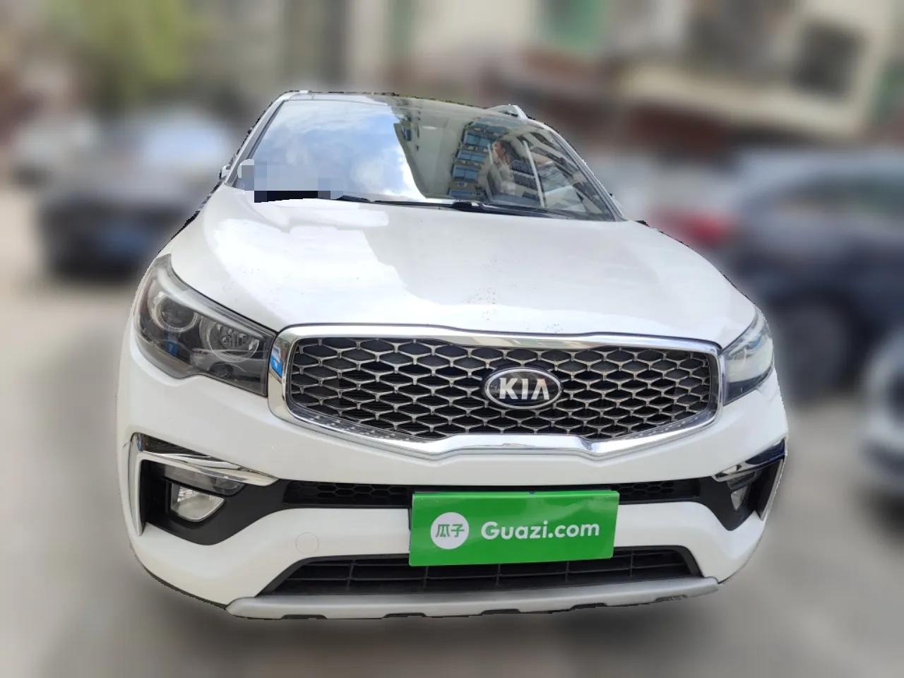 Kia KX7 2020 2.0T Automatic Two-Wheel Drive GLS 7-Seater — миниатюра 2