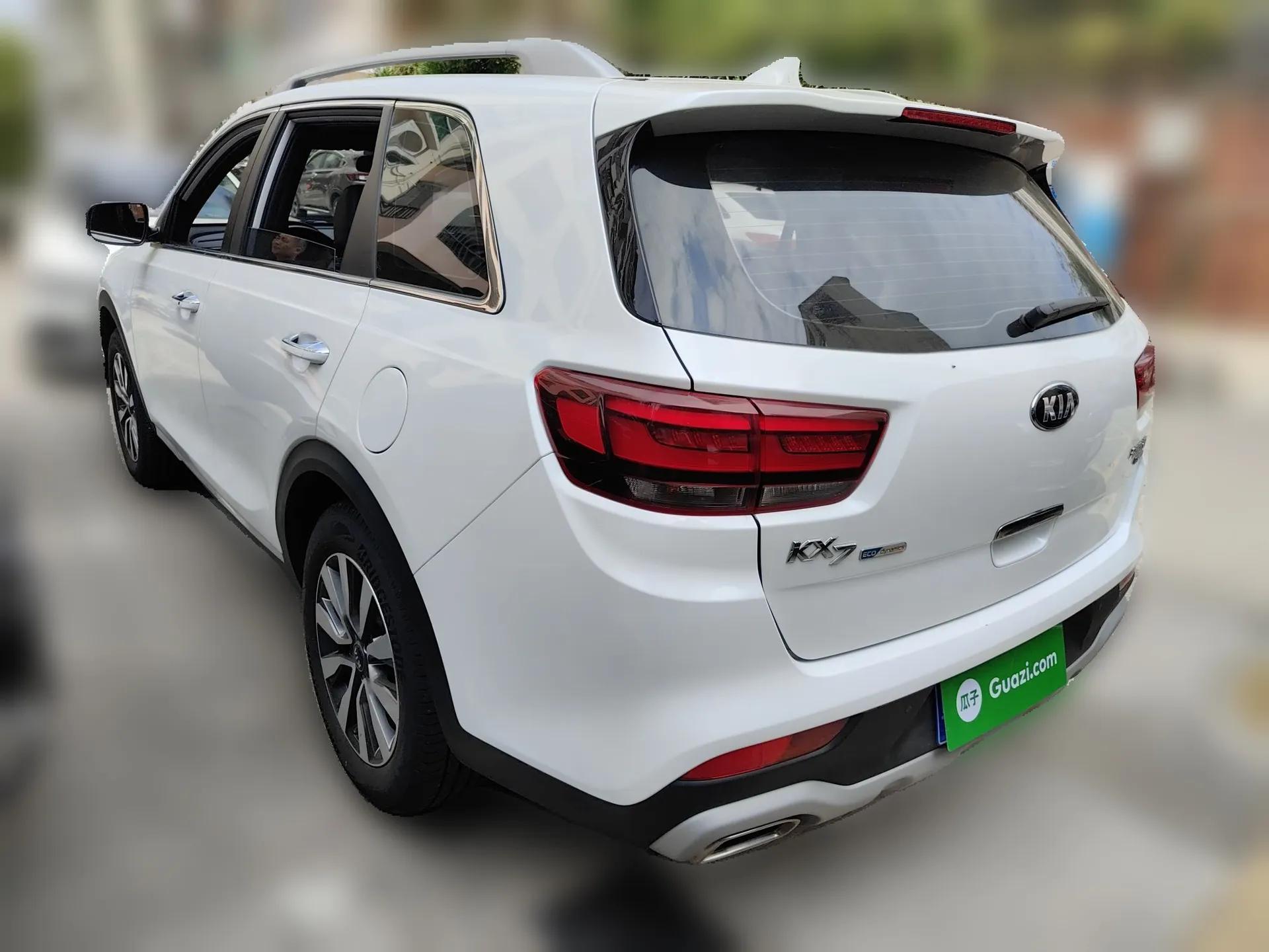 Kia KX7 2020 2.0T Automatic Two-Wheel Drive GLS 7-Seater — миниатюра 4