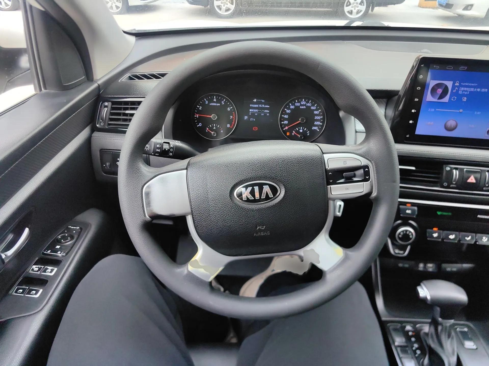 Kia KX7 2017 2.0L Automatic 2WD SMART 5-seater — миниатюра 14