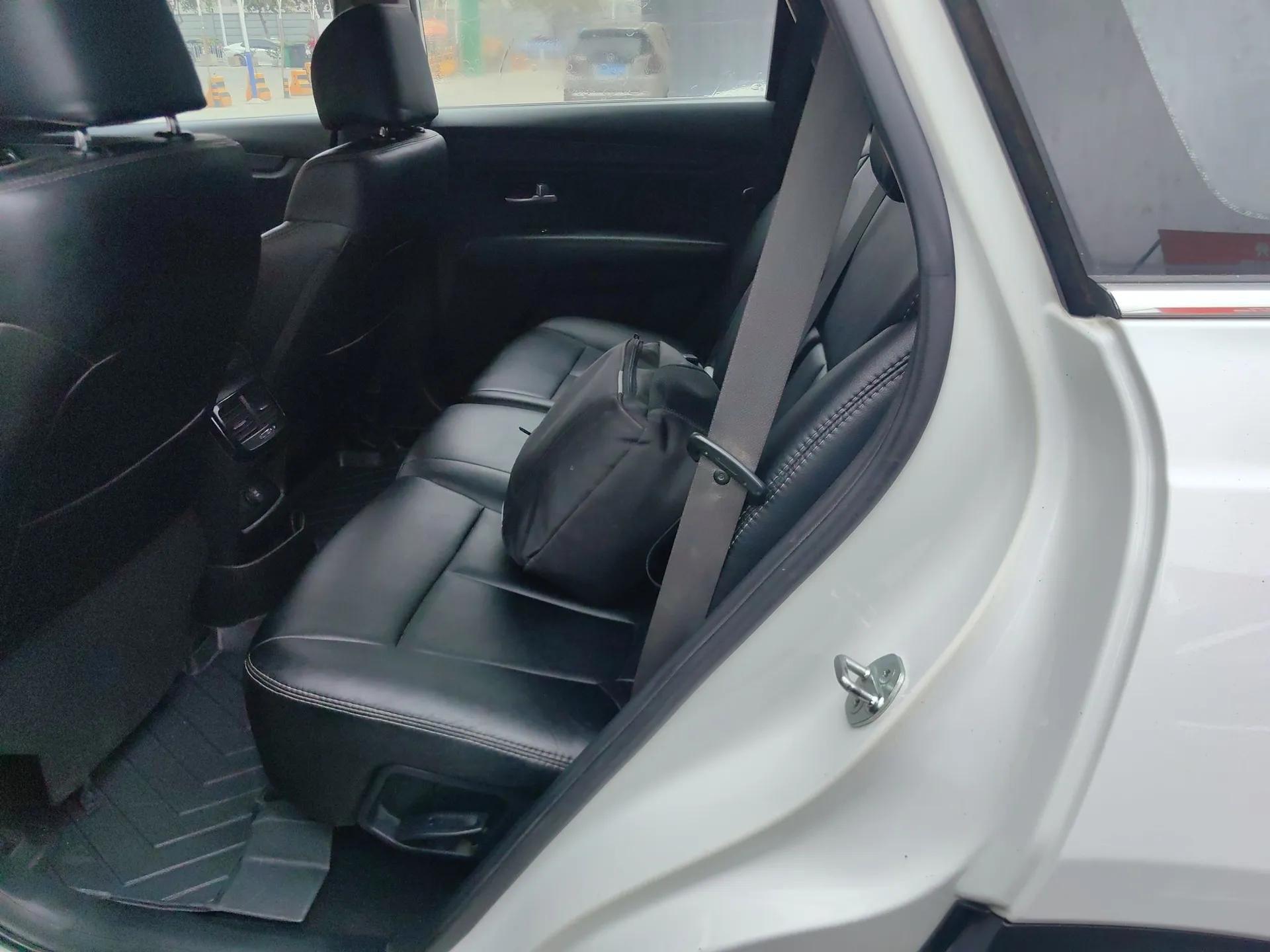 Kia KX7 2017 2.0L Automatic 2WD SMART 5-seater — миниатюра 20