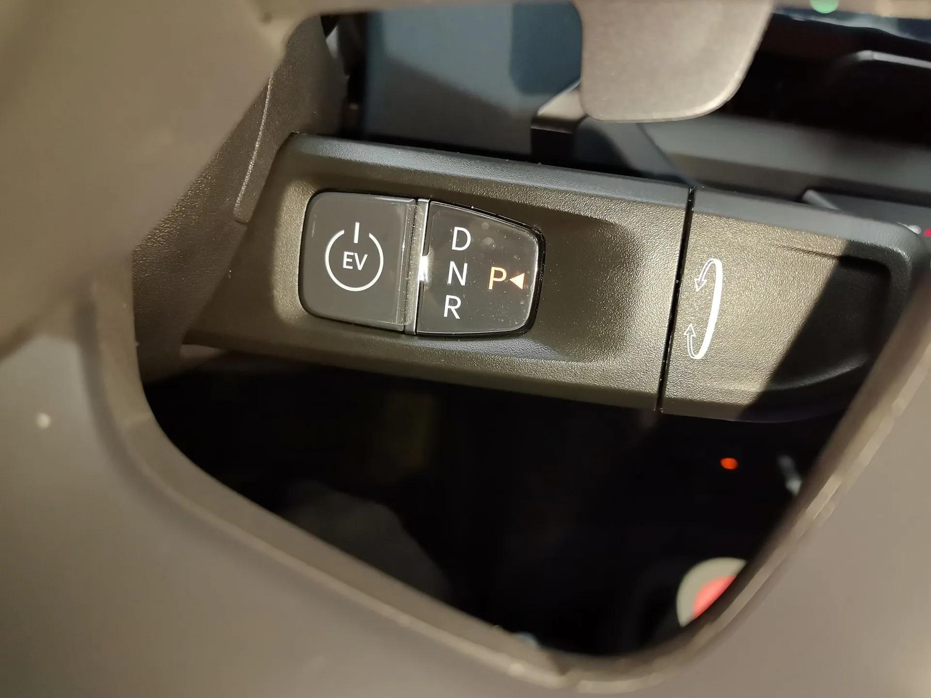 Kia EV5 2024 530 Air — миниатюра 15