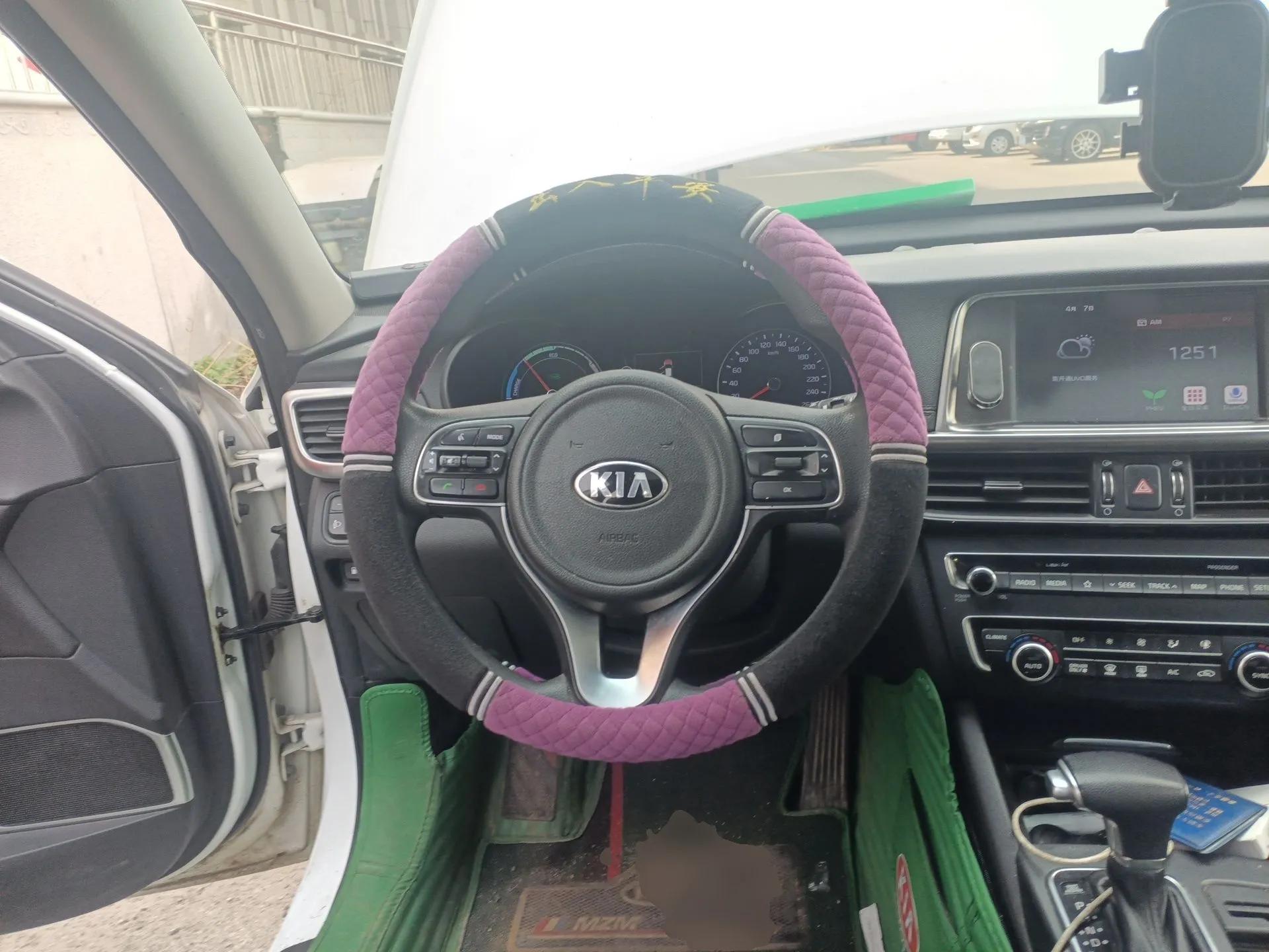 Kia K5 New Energy 2018 2.0L Smart Enjoyment Version — миниатюра 11