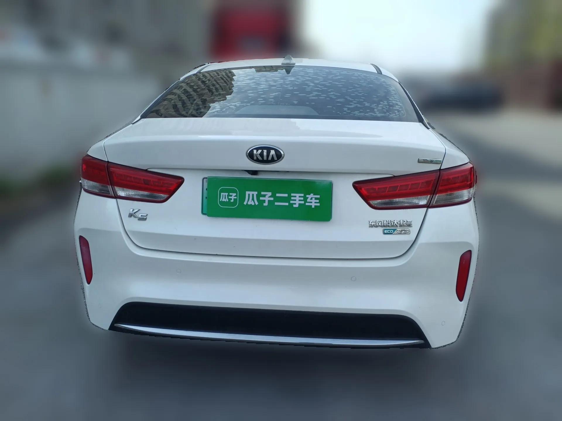 Kia K5 New Energy 2018 2.0L Smart Enjoyment Version — миниатюра 5