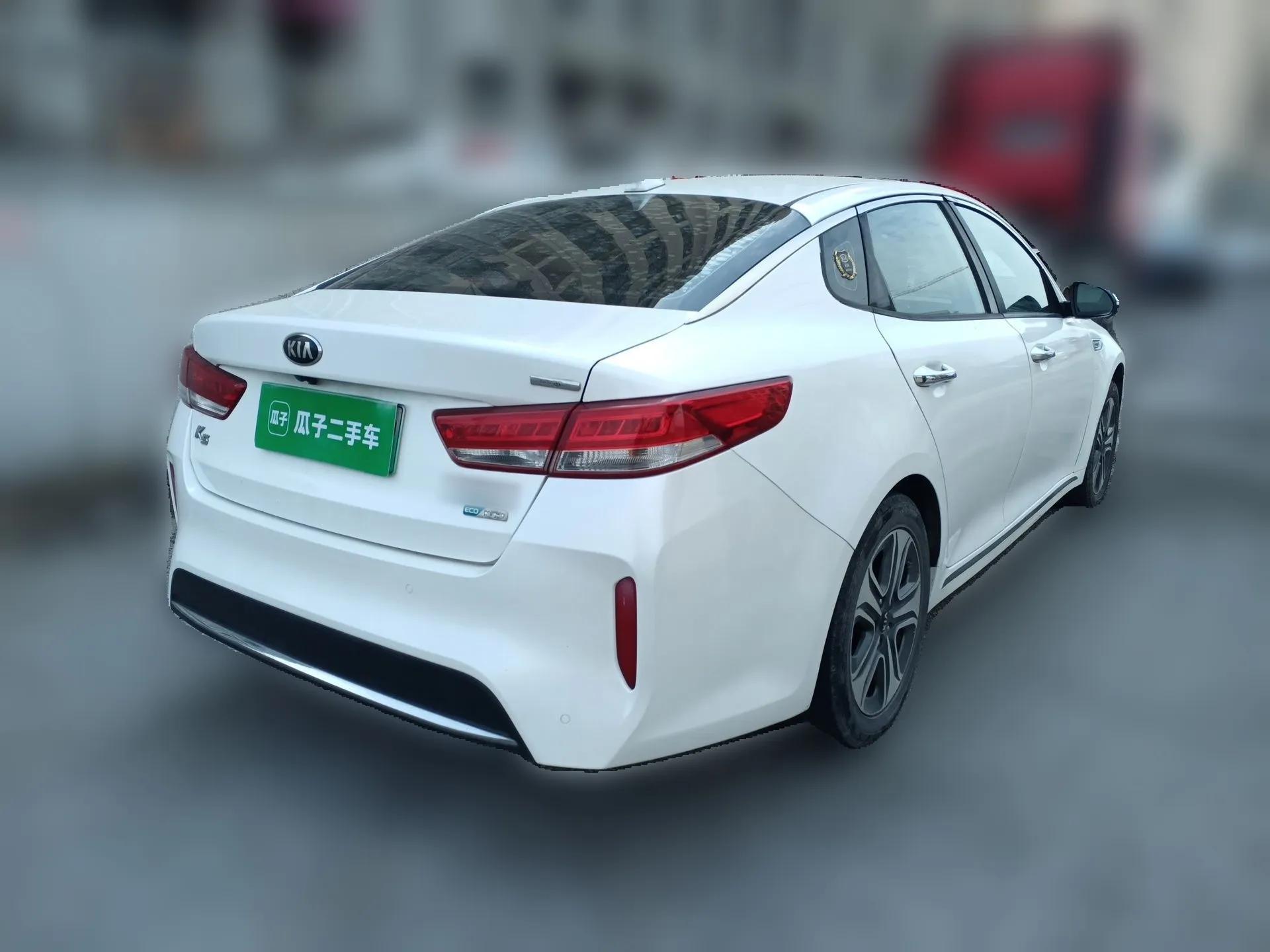 Kia K5 New Energy 2018 2.0L Smart Enjoyment Version — миниатюра 6