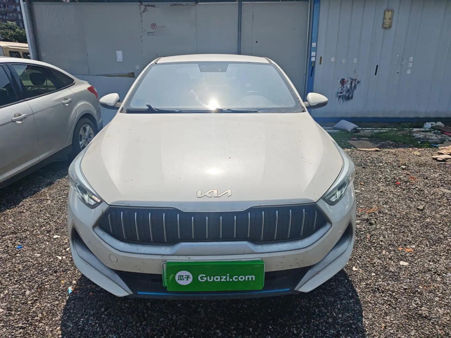 Kia K3 New Energy 2021 EV Comfort Edition 410km — миниатюра 2