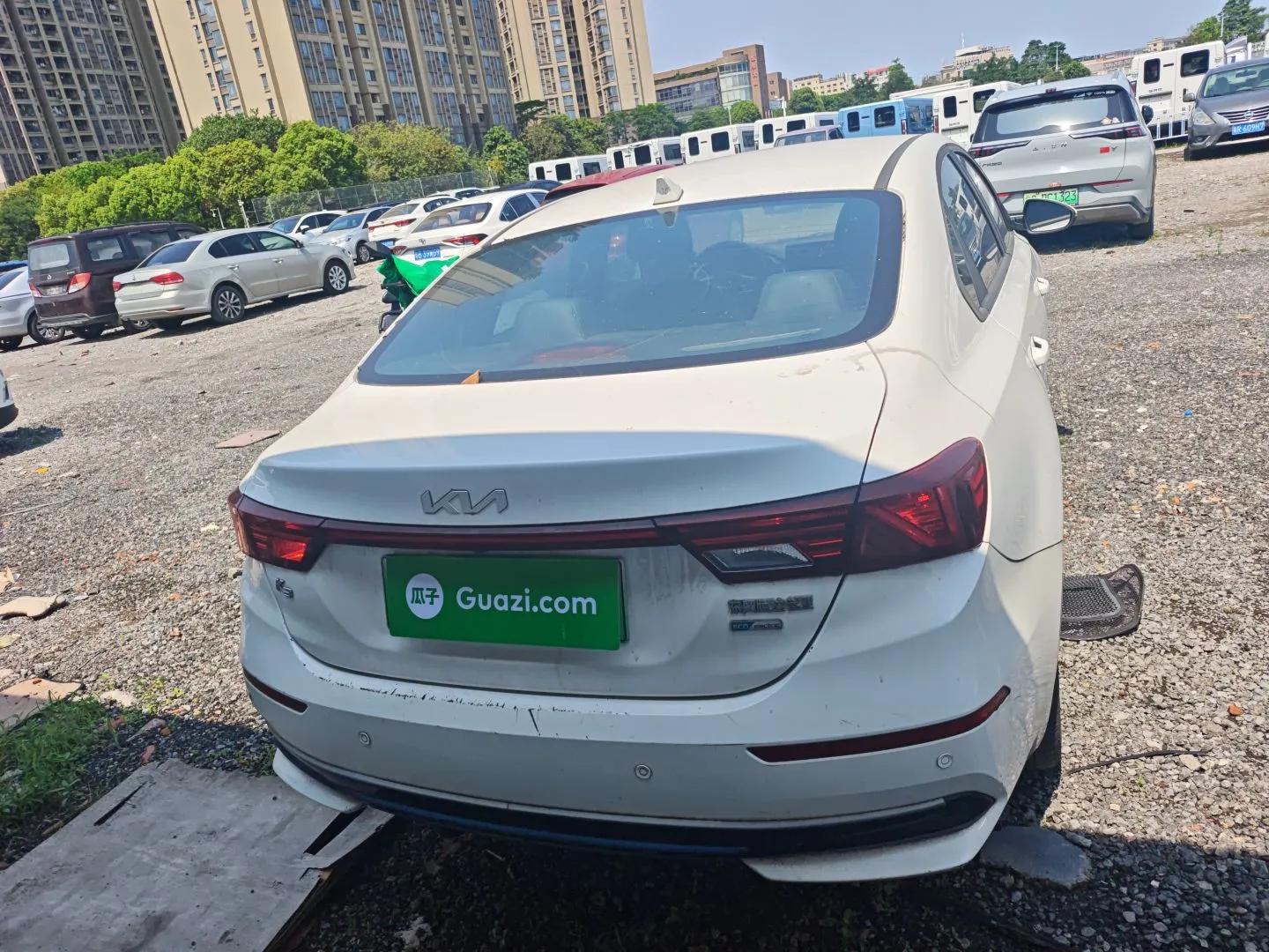 Kia K3 New Energy 2021 EV Comfort Edition 410km — миниатюра 5