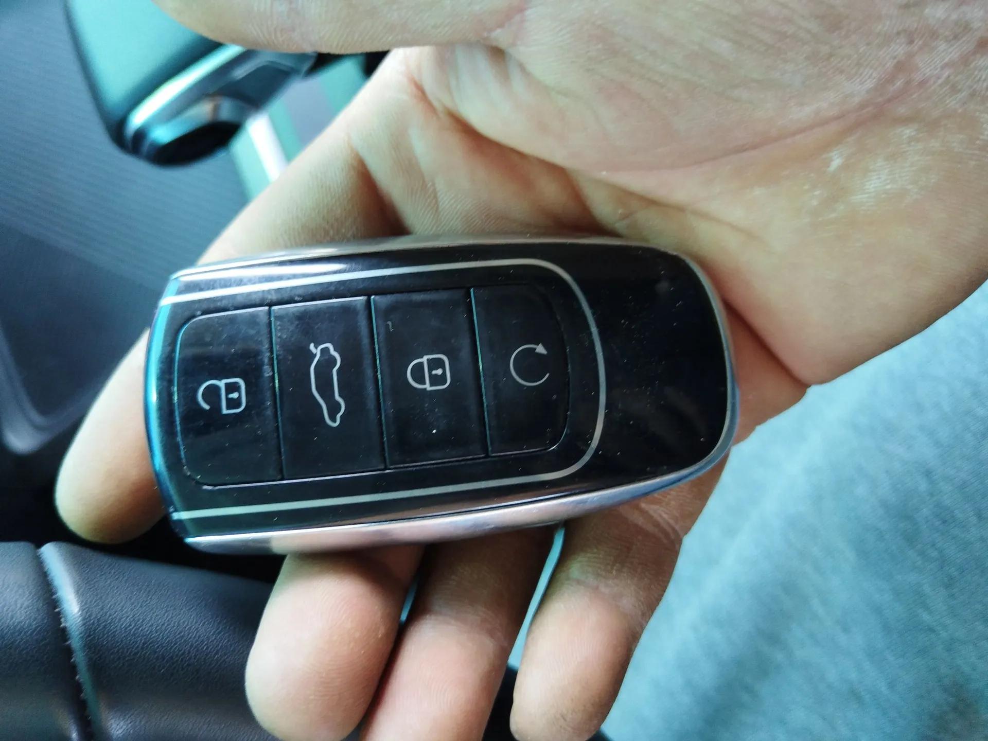 Chery Explore 06 2023 Urban Edition 1.6T Two-Wheel Drive Comfort — миниатюра 22