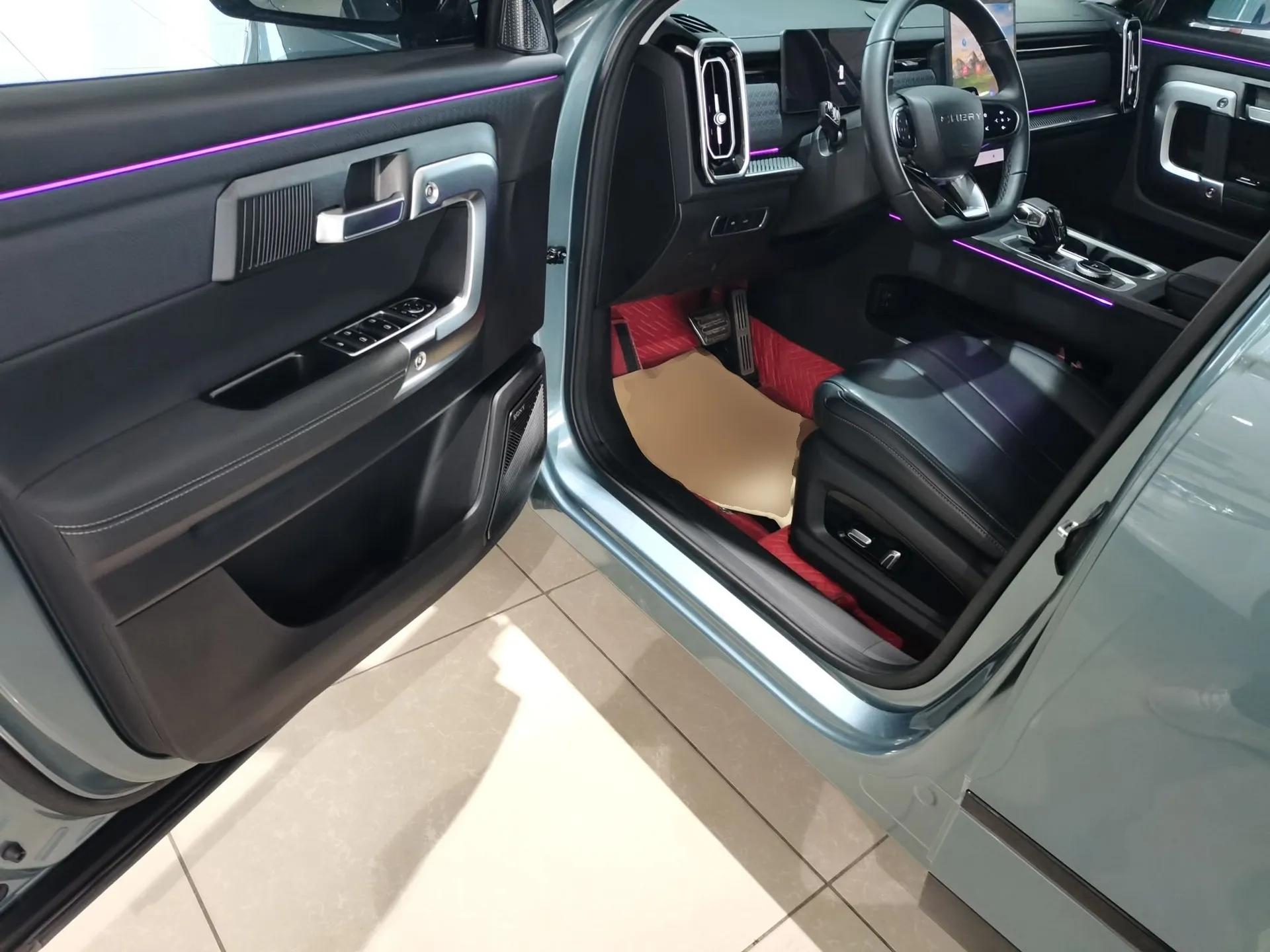 Chery Explore 06 2023 Urban Edition 1.6T Two-Wheel Drive Luxury — миниатюра 19