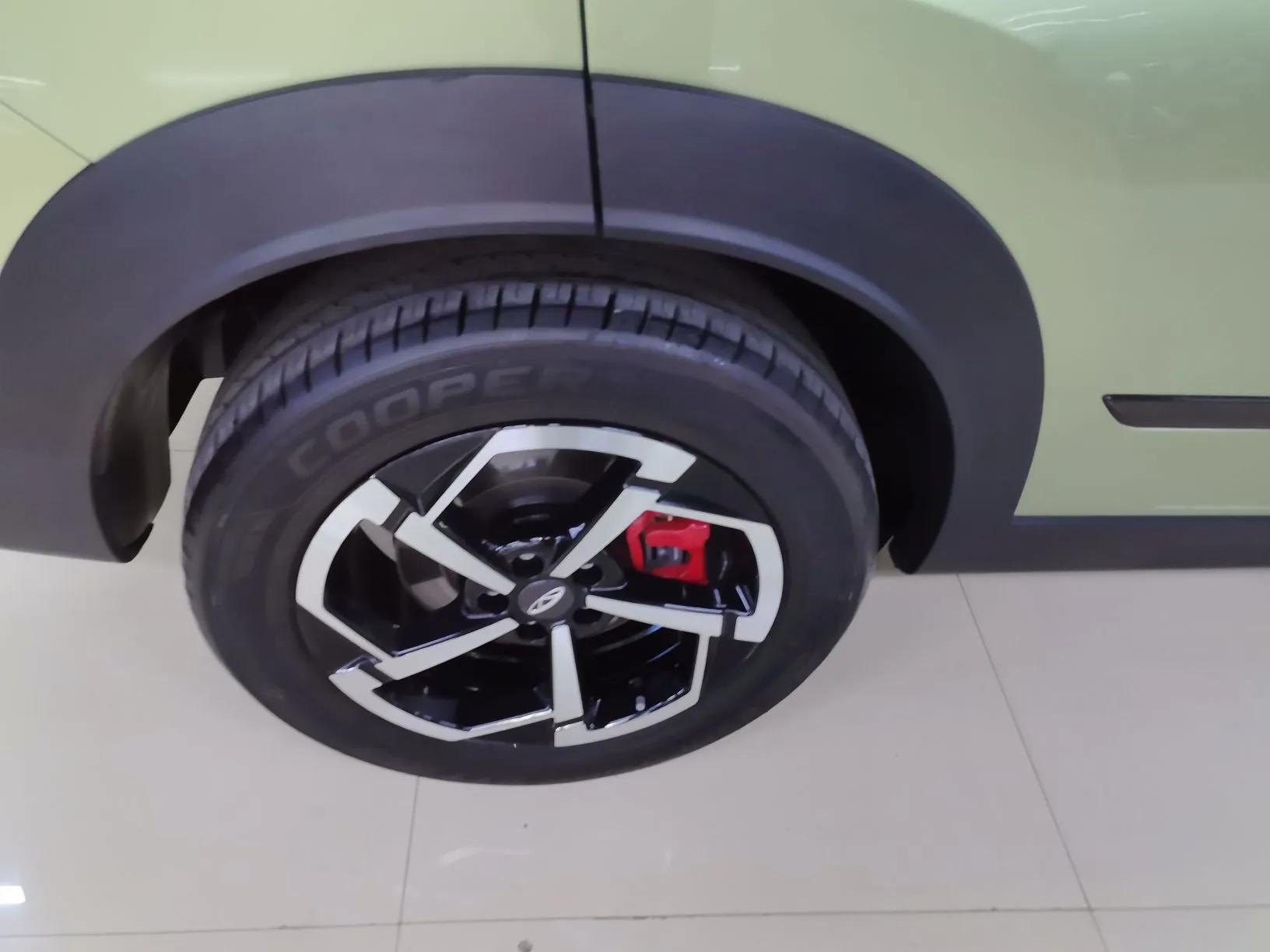 Chery Explore 06 2023 Yoye Edition 1.6T Four-Wheel Drive Explore Boundary — миниатюра 10