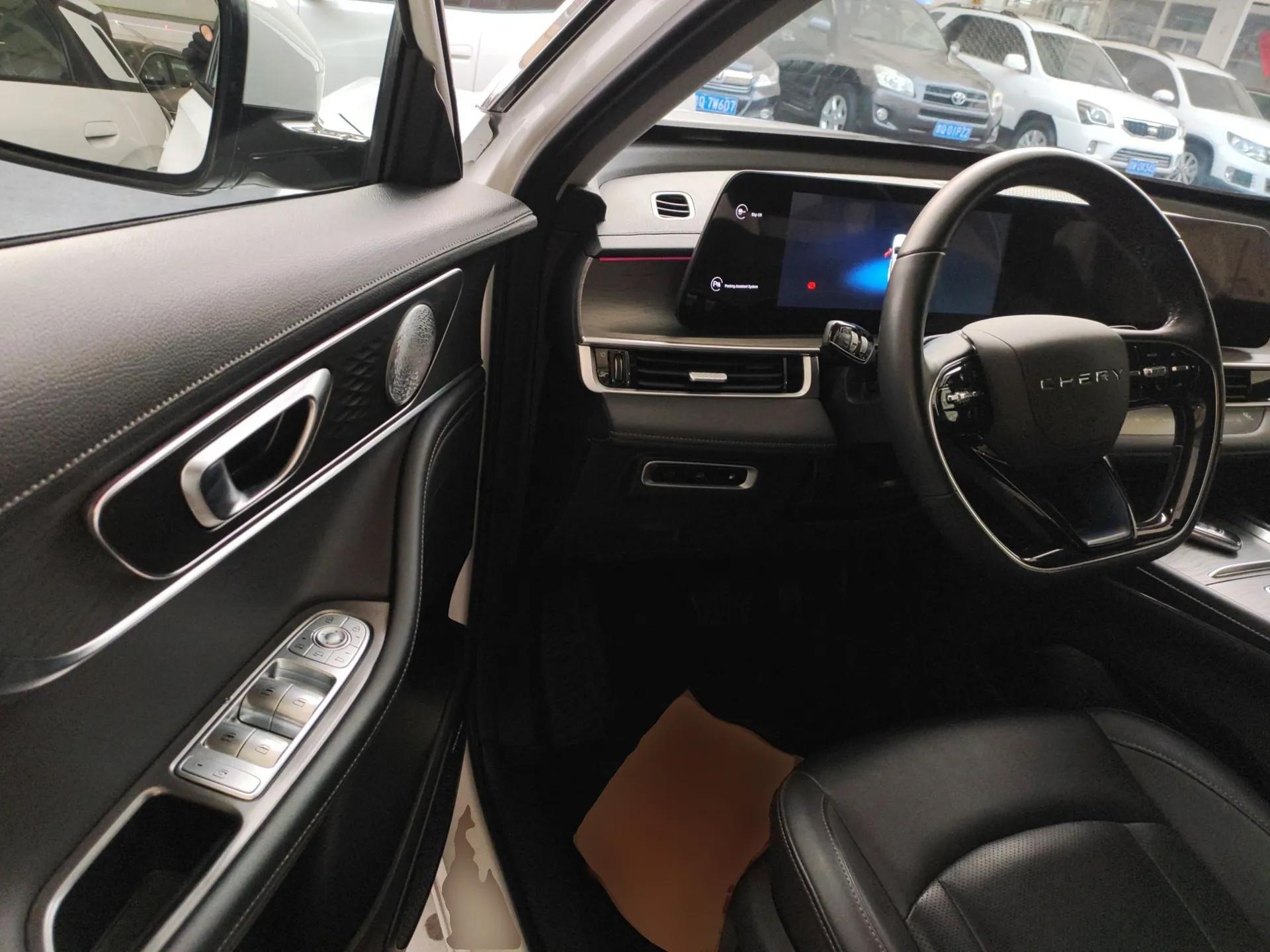 Chery Tiggo 8 PRO New Energy 2023 1.5T Enjoyment Edition — миниатюра 19