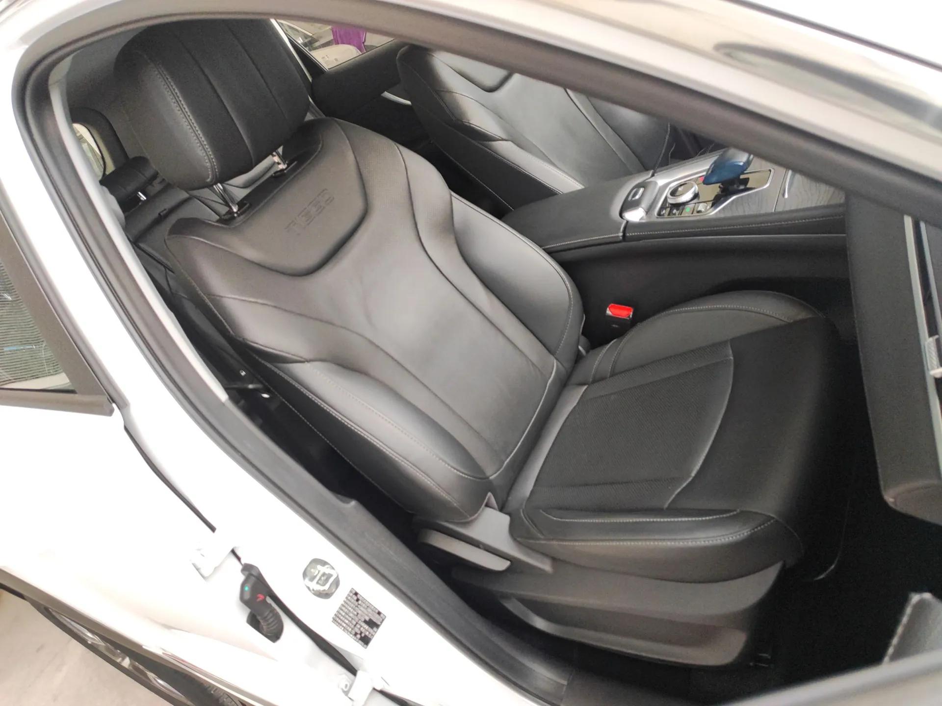 Chery Tiggo 8 PRO New Energy 2023 1.5T Enjoyment Edition — миниатюра 23