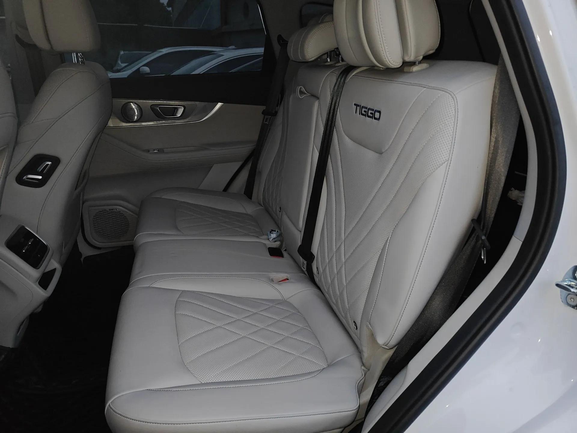 Chery Tiggo 8 PRO New Energy 2023 1.5T Enjoyment Edition — миниатюра 20
