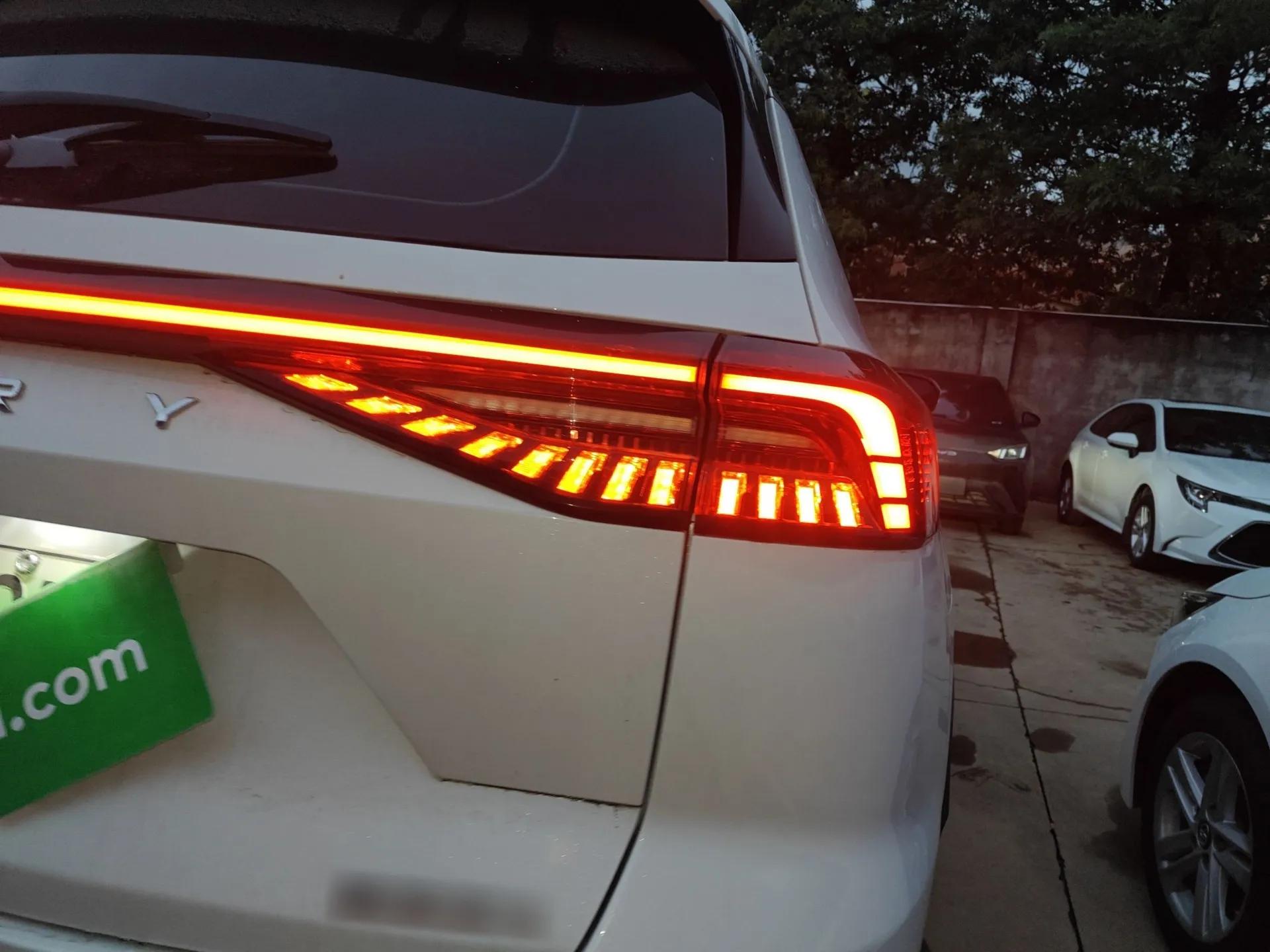 Chery Tiggo 8 PRO New Energy 2023 1.5T Enjoyment Edition — миниатюра 7