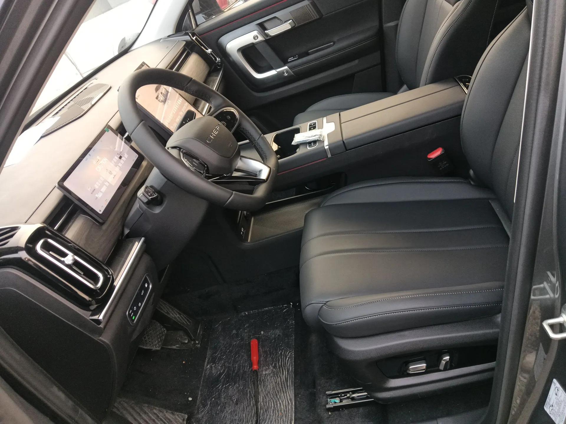 Chery Tiggo 7 C-DM 2025 1.5T 120KM Luxury Trim — миниатюра 18