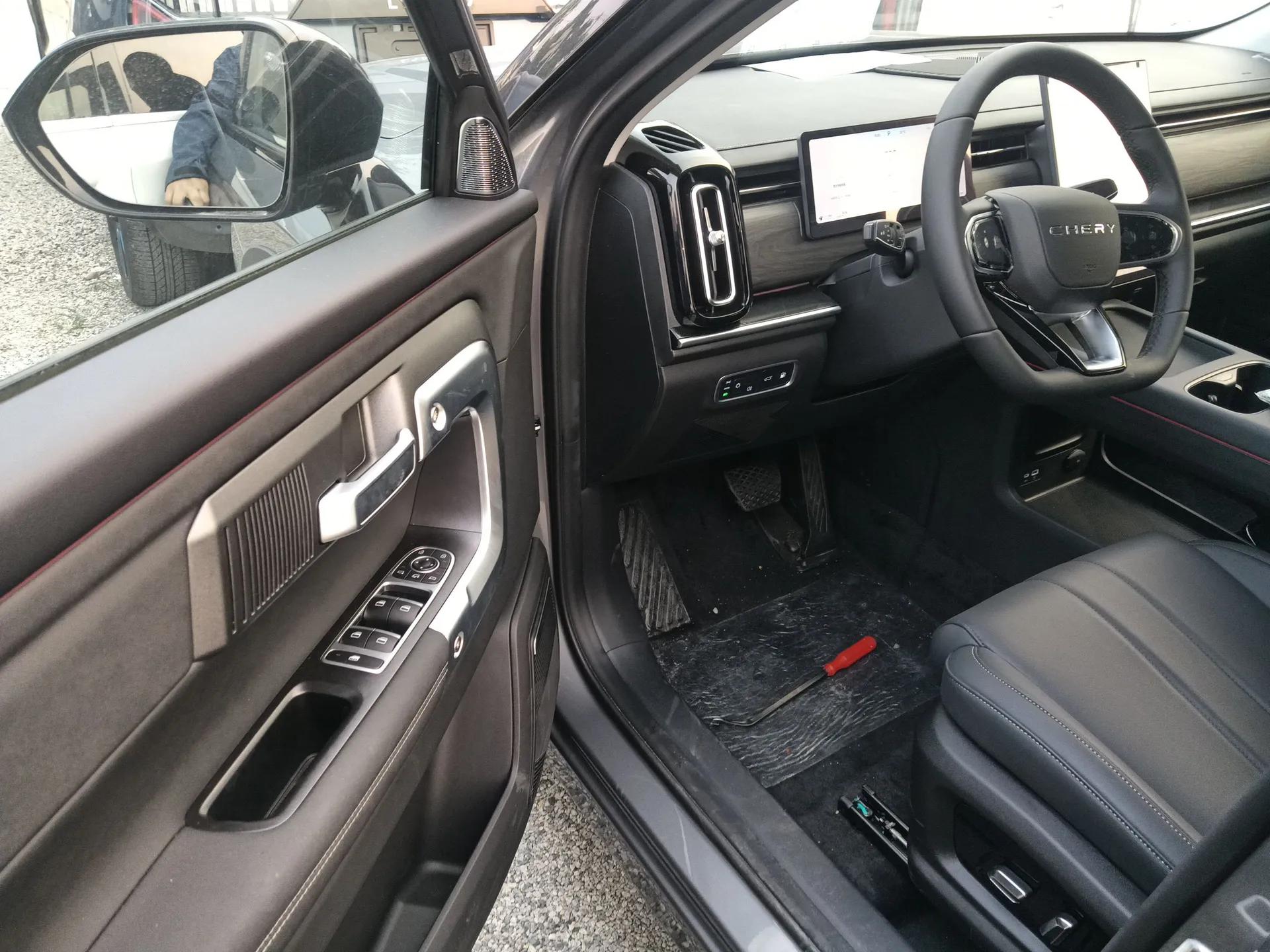 Chery Tiggo 7 C-DM 2025 1.5T 120KM Luxury Trim — миниатюра 19
